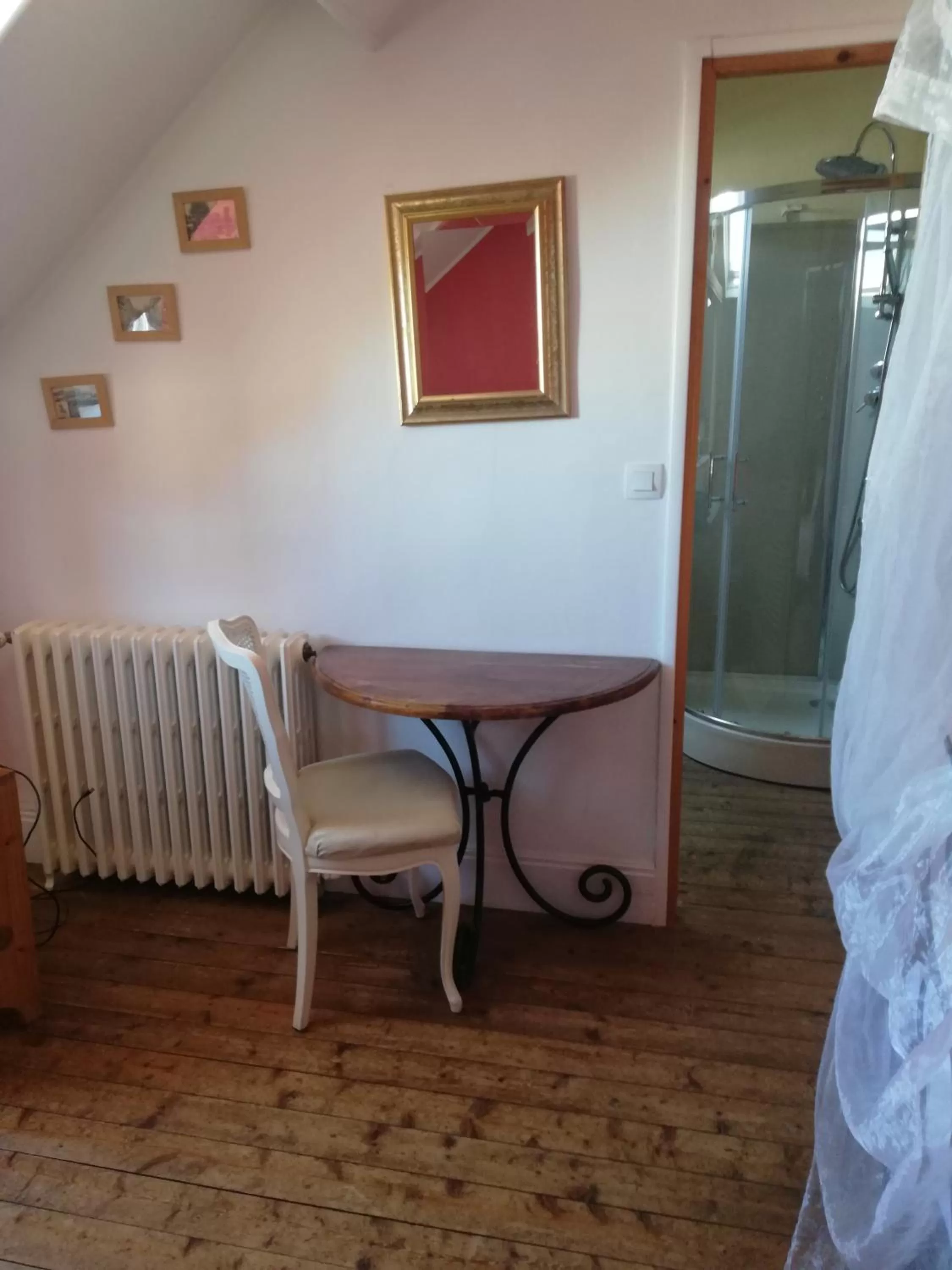 Seating Area in La Chambre d'hôte de Chris