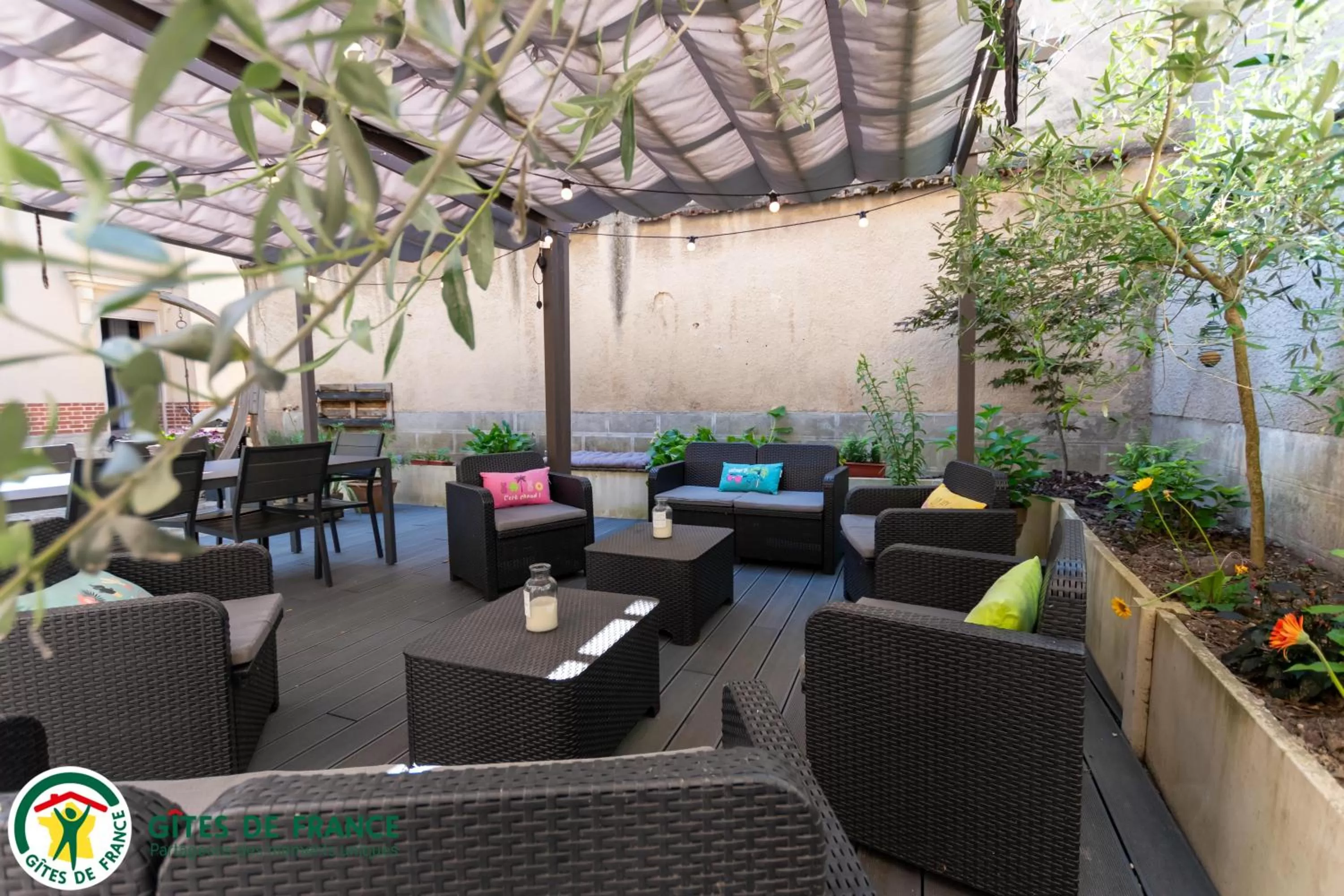 Patio in LA GOUTTE D'OR