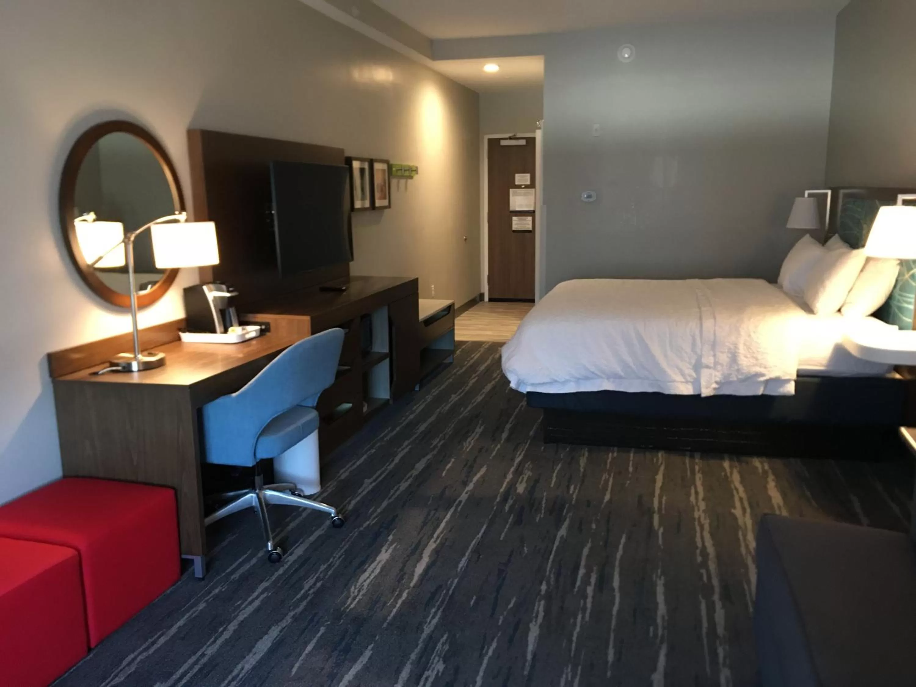 Bed in Hampton Inn Old Bridge NJ