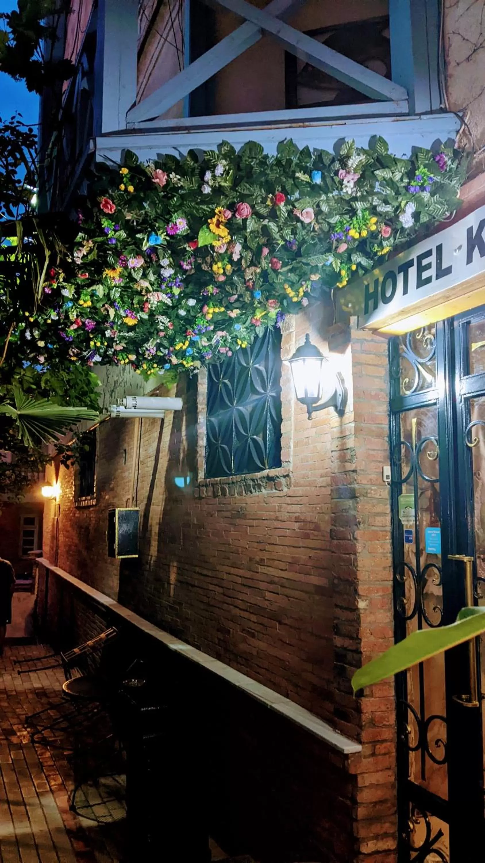 Facade/entrance in Hotel Kalanga