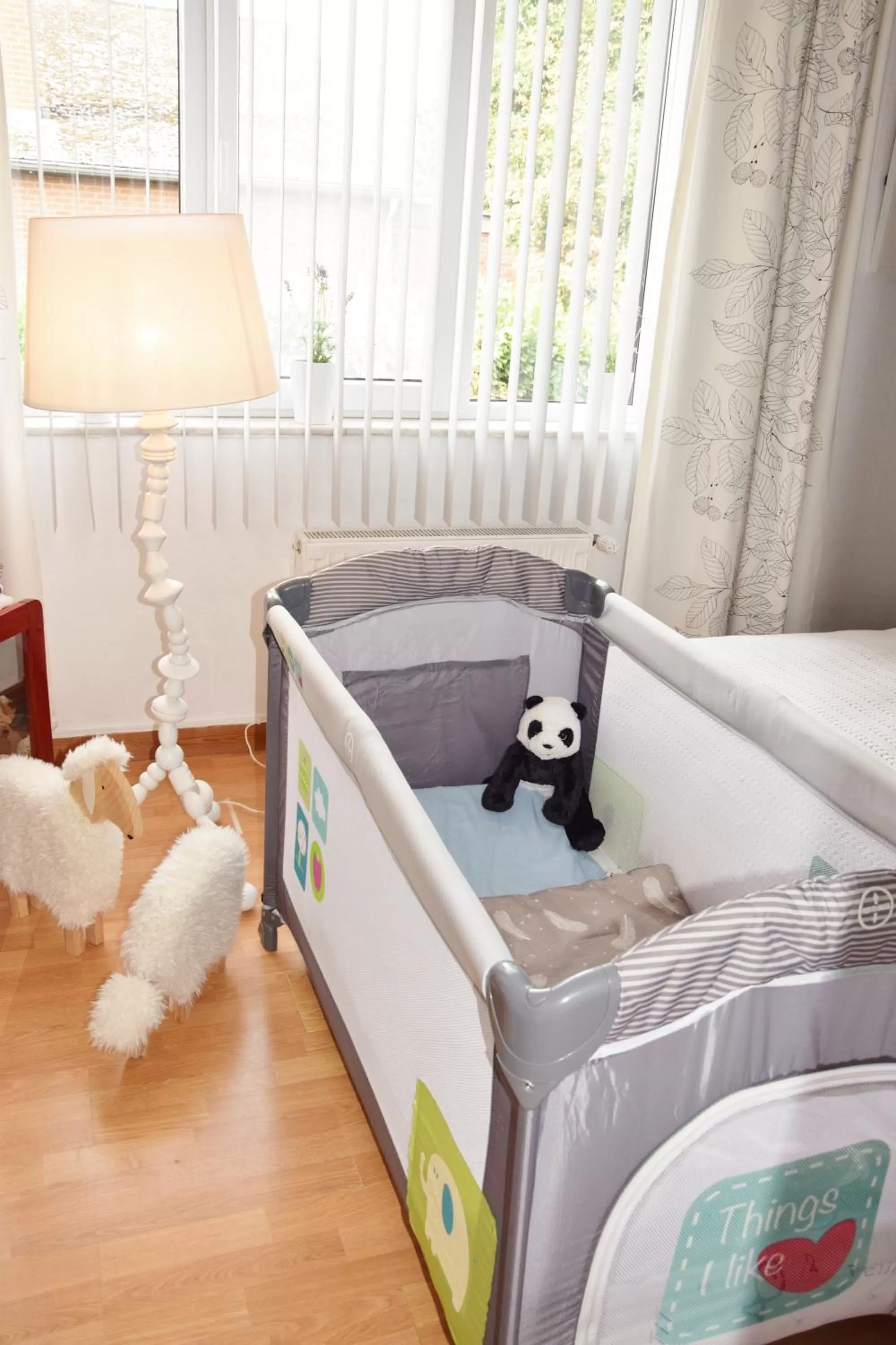 cot, Bed in Les Chambourlettes