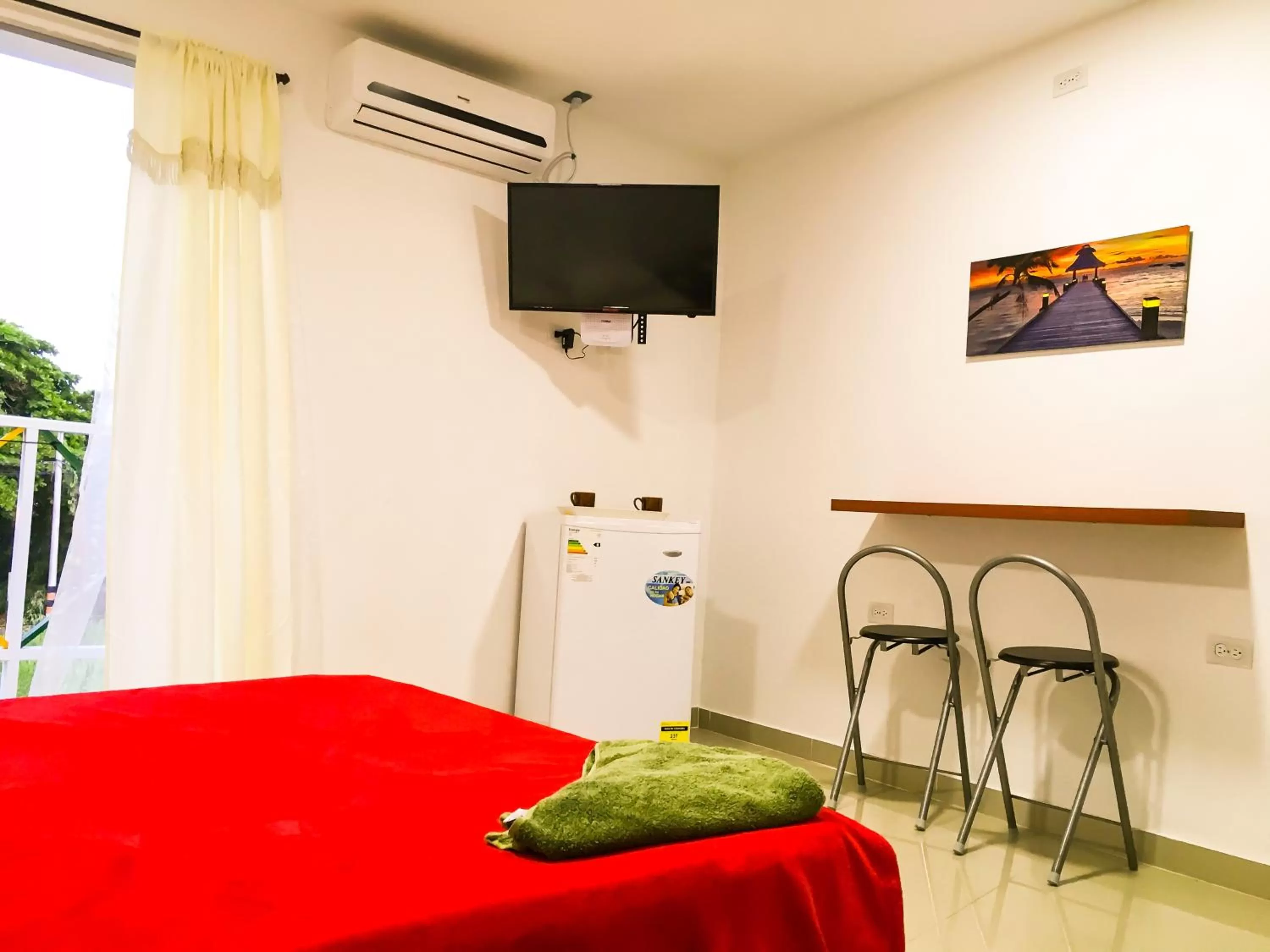 TV/Entertainment Center in Posada Miss Joyce House