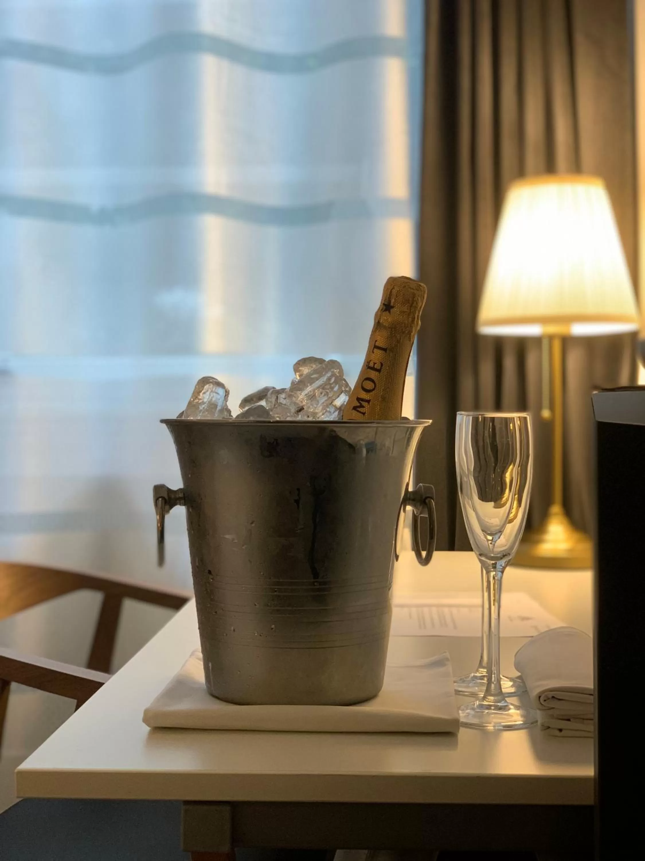 Food and drinks in Ferndale Mews