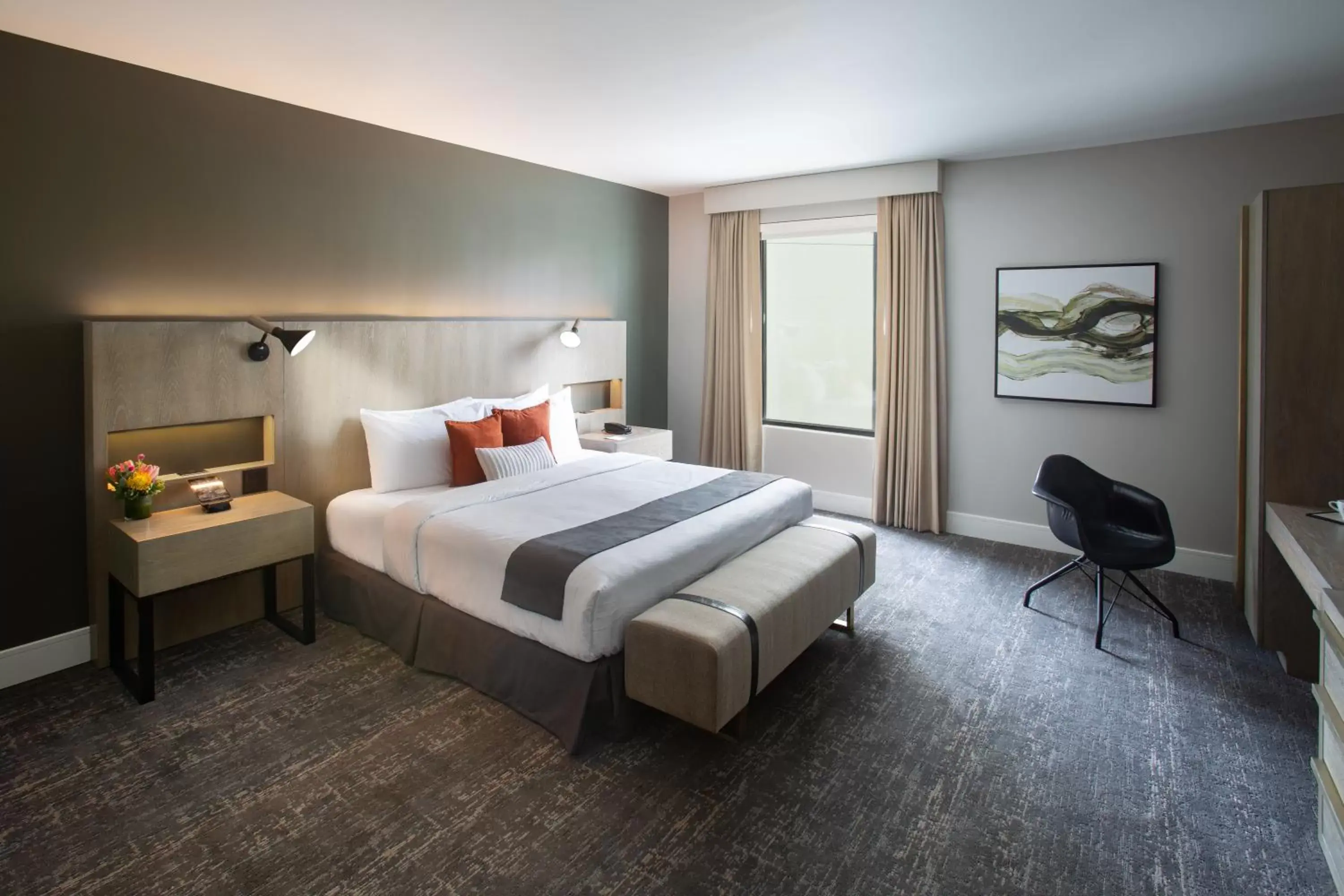 Posh Luxury Suite Roll-In Shower in The Delaney Hotel Posh Luxury Suite Roll-In Shower in The Delaney Hotel