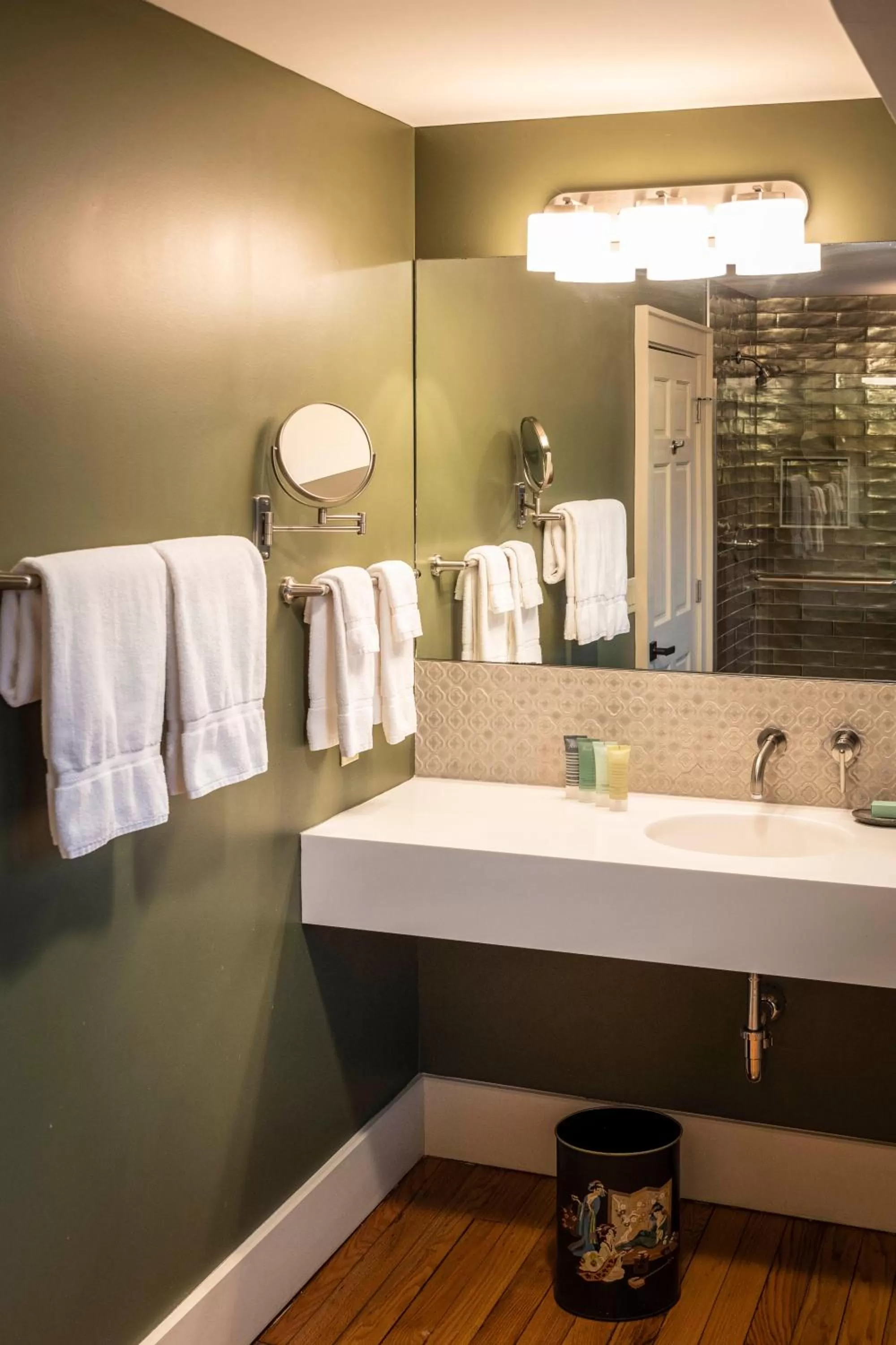 Bathroom in Hotel Broad Ripple