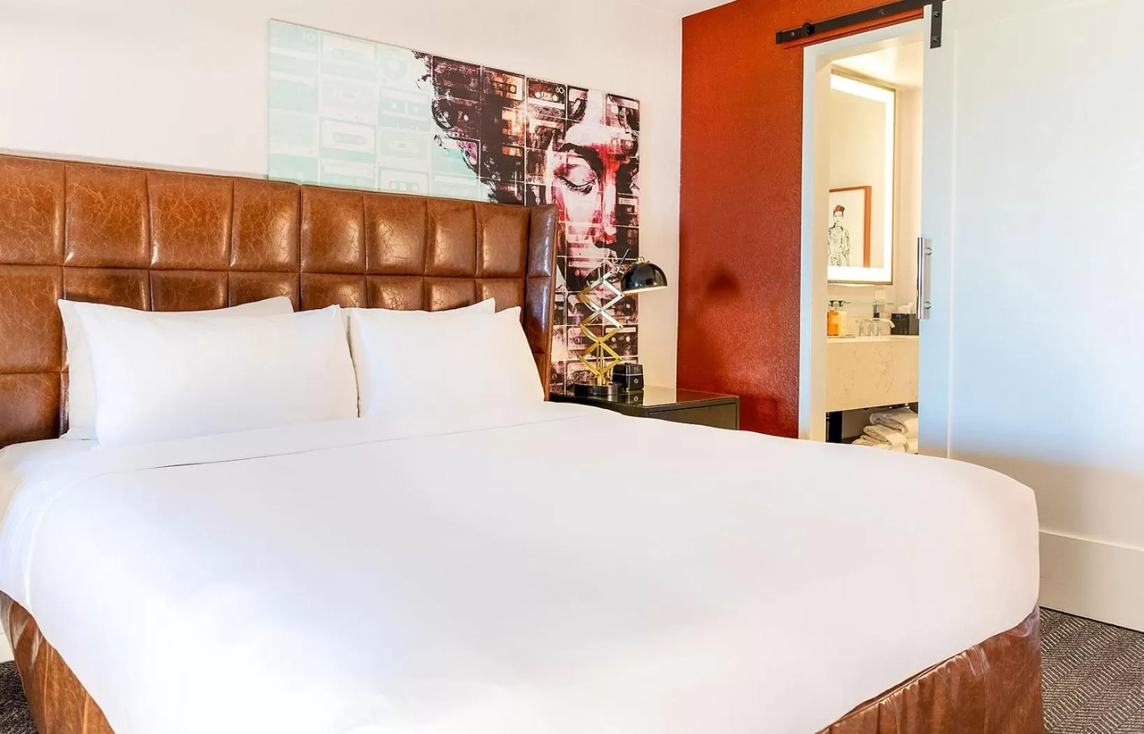 Bed in Montrose at Beverly Hills