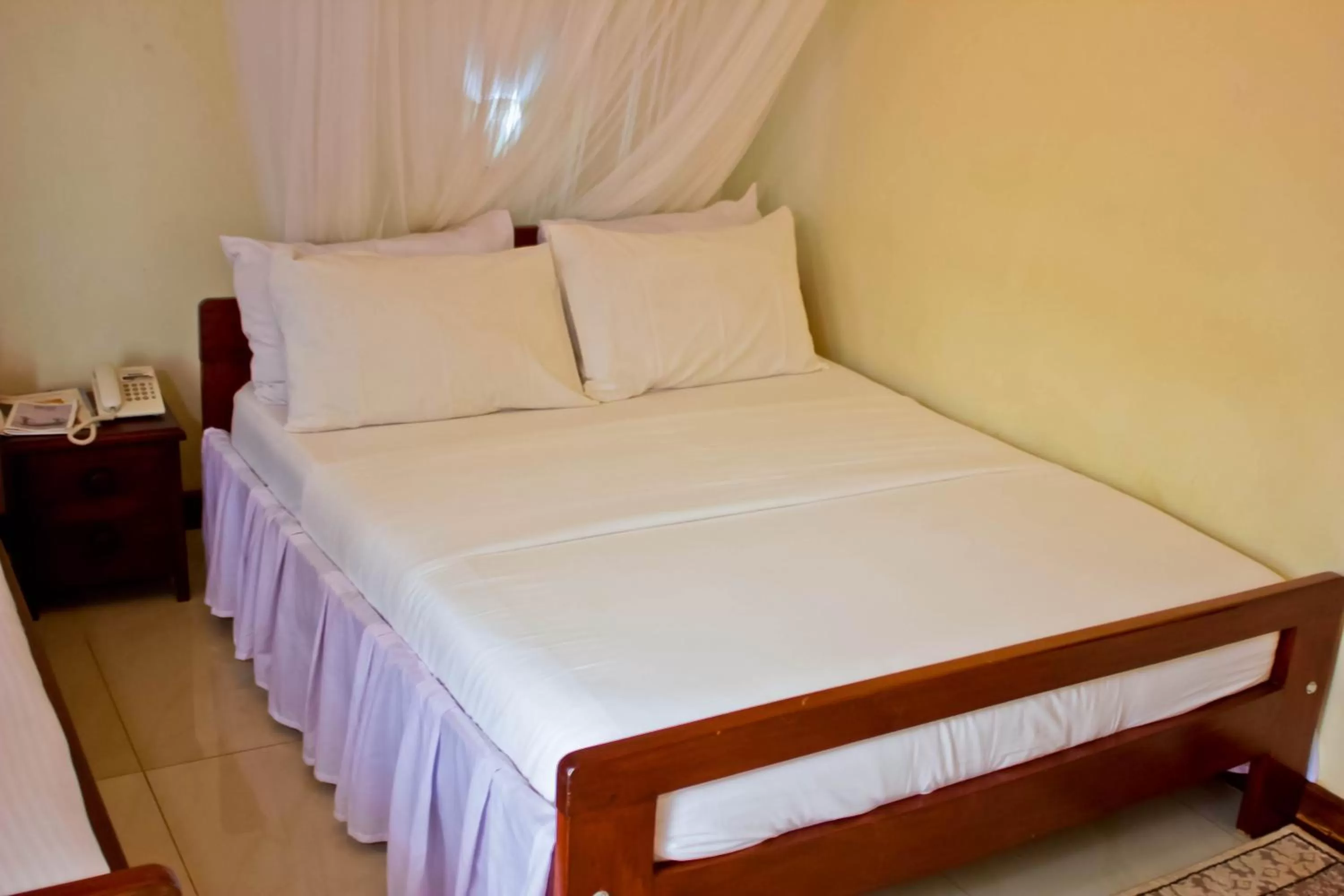 Bed in Al-Nisaa Hotel and Spa