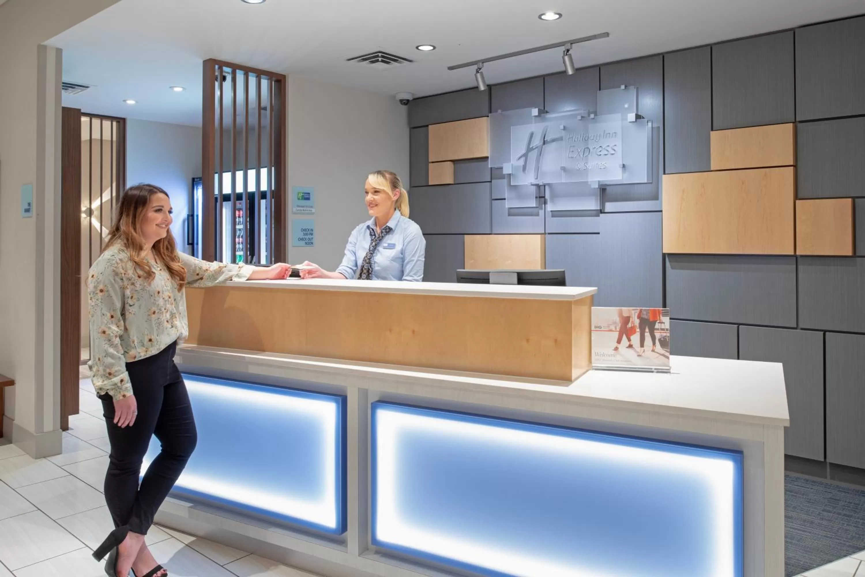 Property building in Holiday Inn Express & Suites - Sterling by IHG