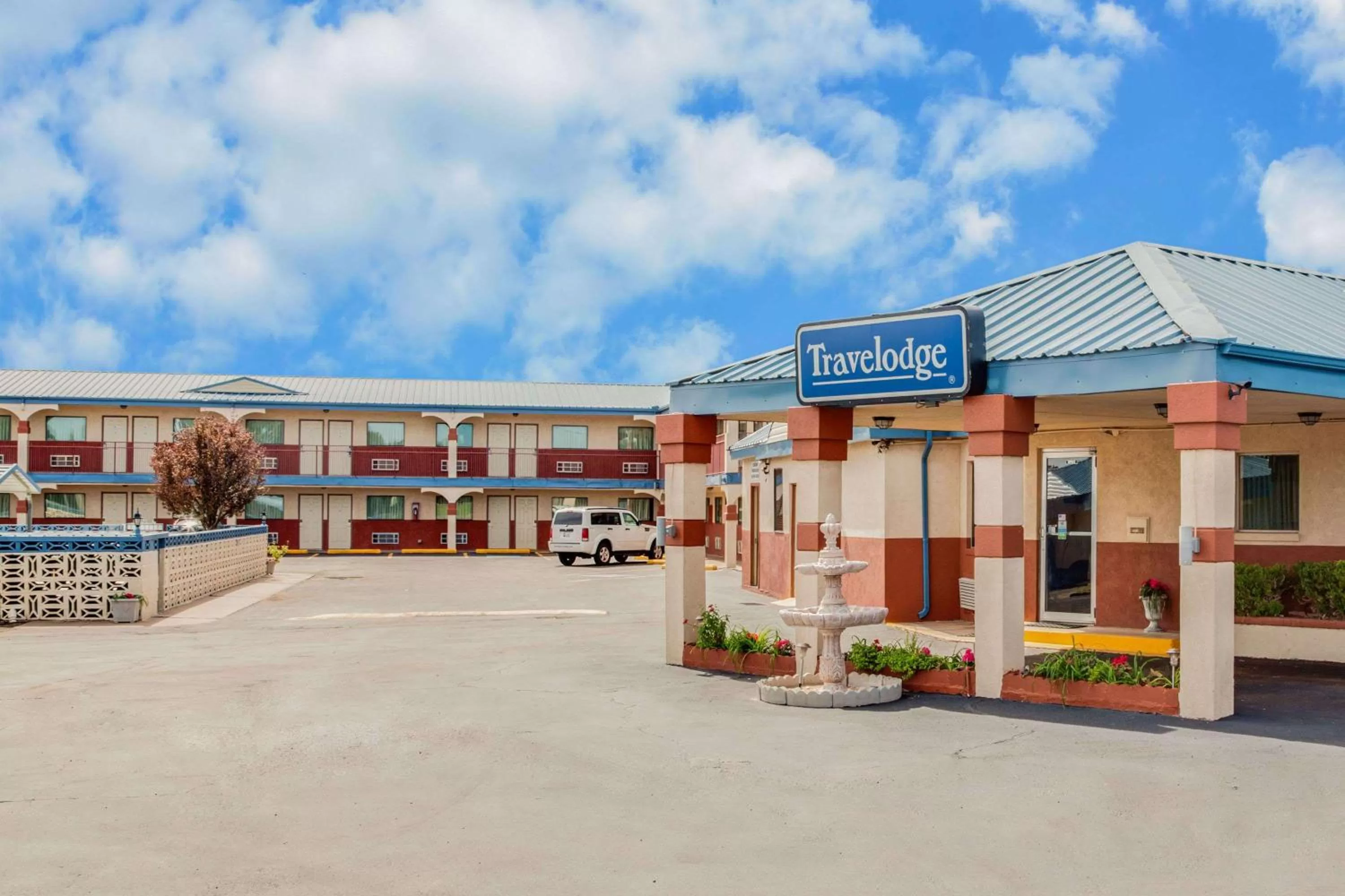 Travelodge by Wyndham Memphis