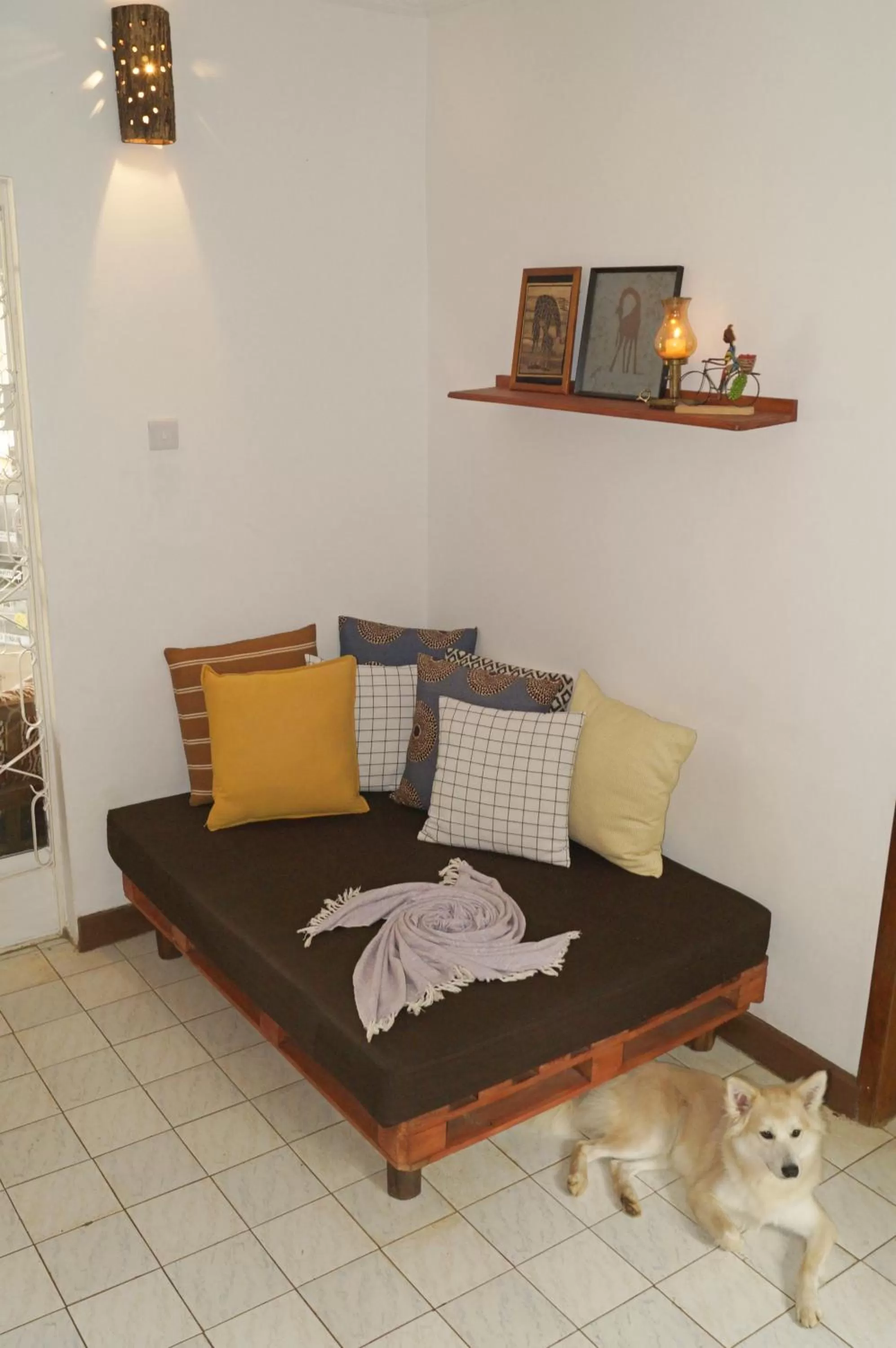 Living room, Seating Area in Utamaduni House B&B