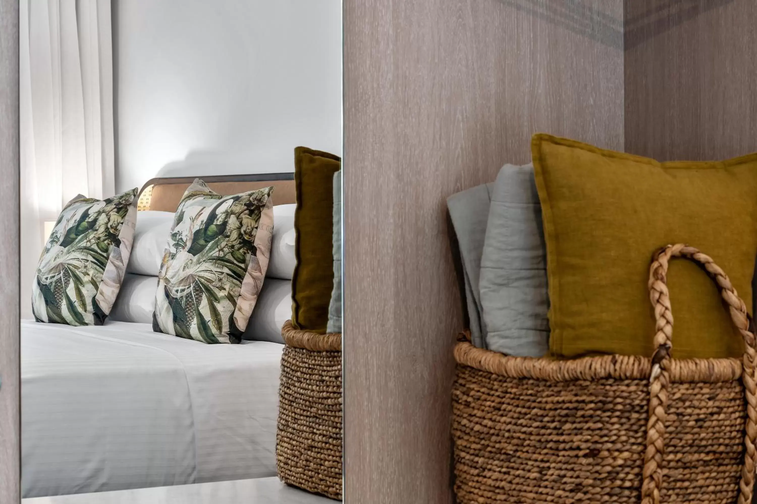 Double Room - Disability Access in Wildes Hotel Kangaroo Valley Double Room - Disability Access in Wildes Hotel Kangaroo Valley