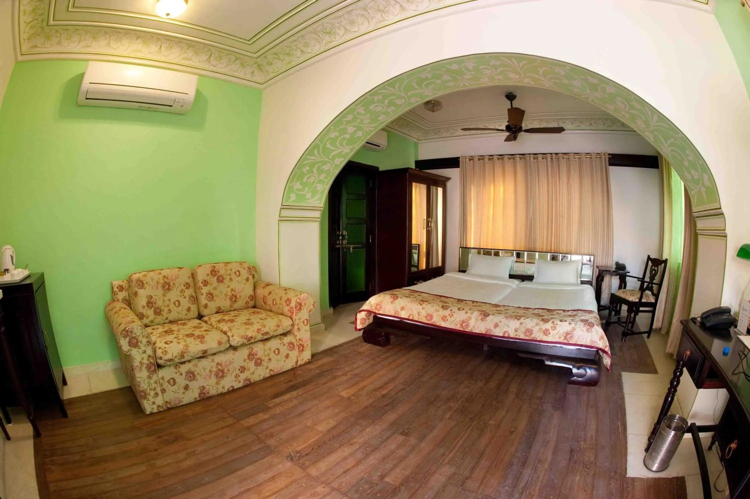 Photo of the whole room, Bed in Royal Heritage Haveli - By Leisure Hotels