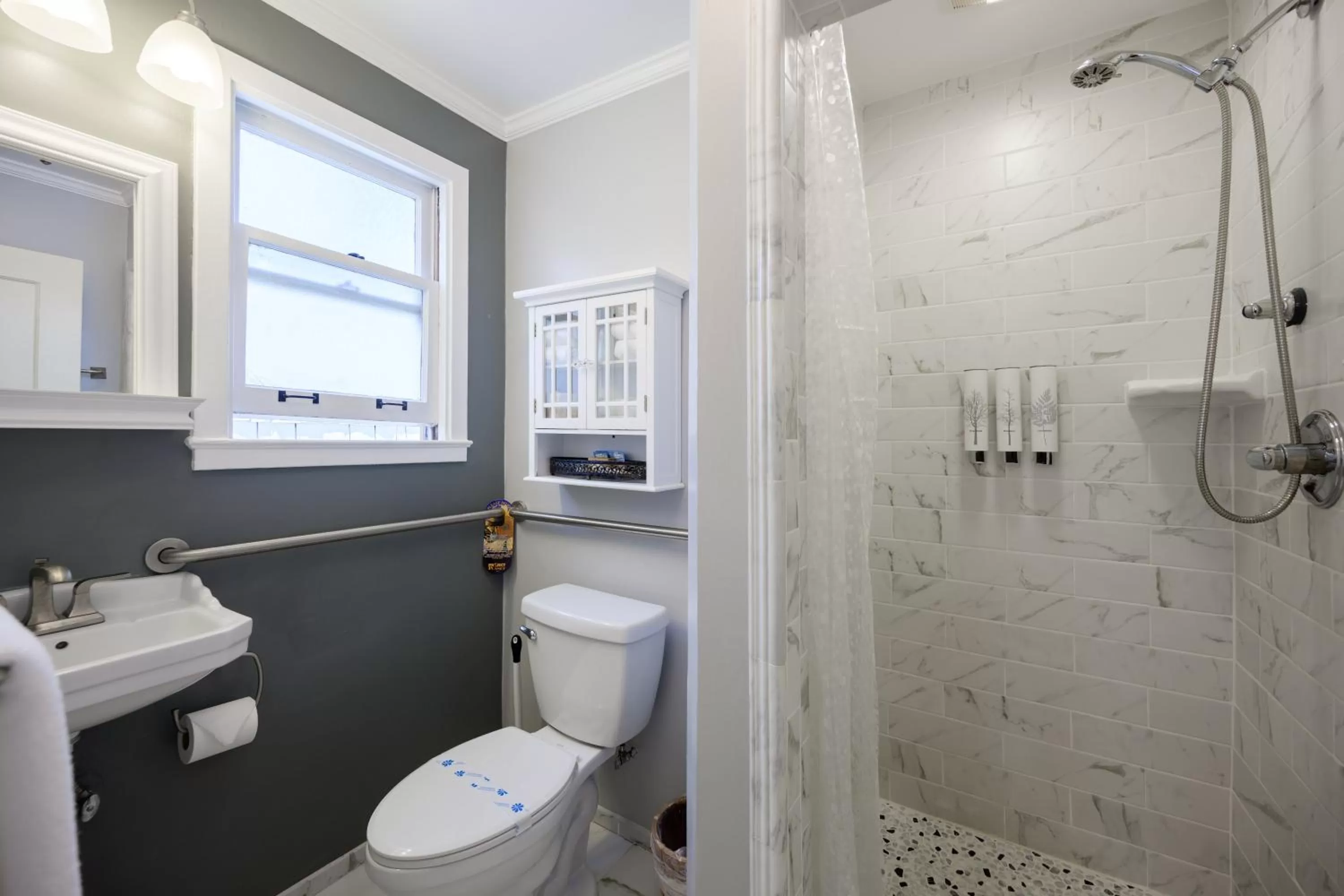 Shower in Marina Motel