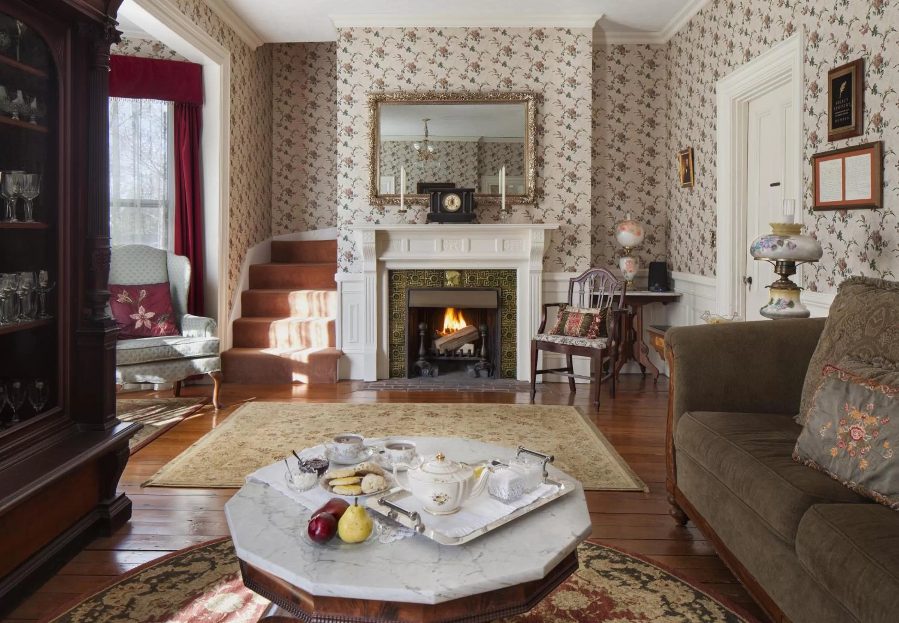 Living room in Isaiah Jones Homestead Bed and Breakfast