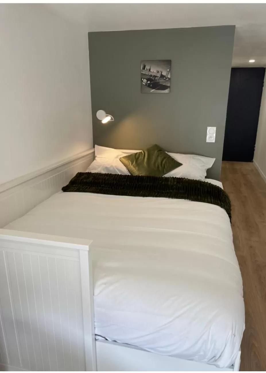 "Silk & Suites" City Center