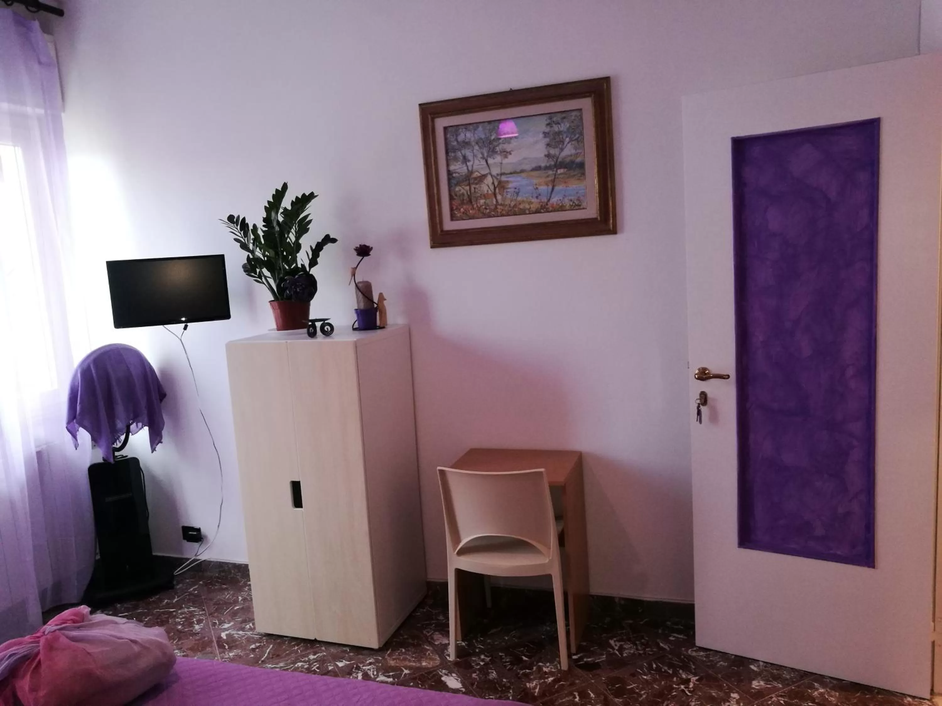 Photo of the whole room in B&b Cefalù