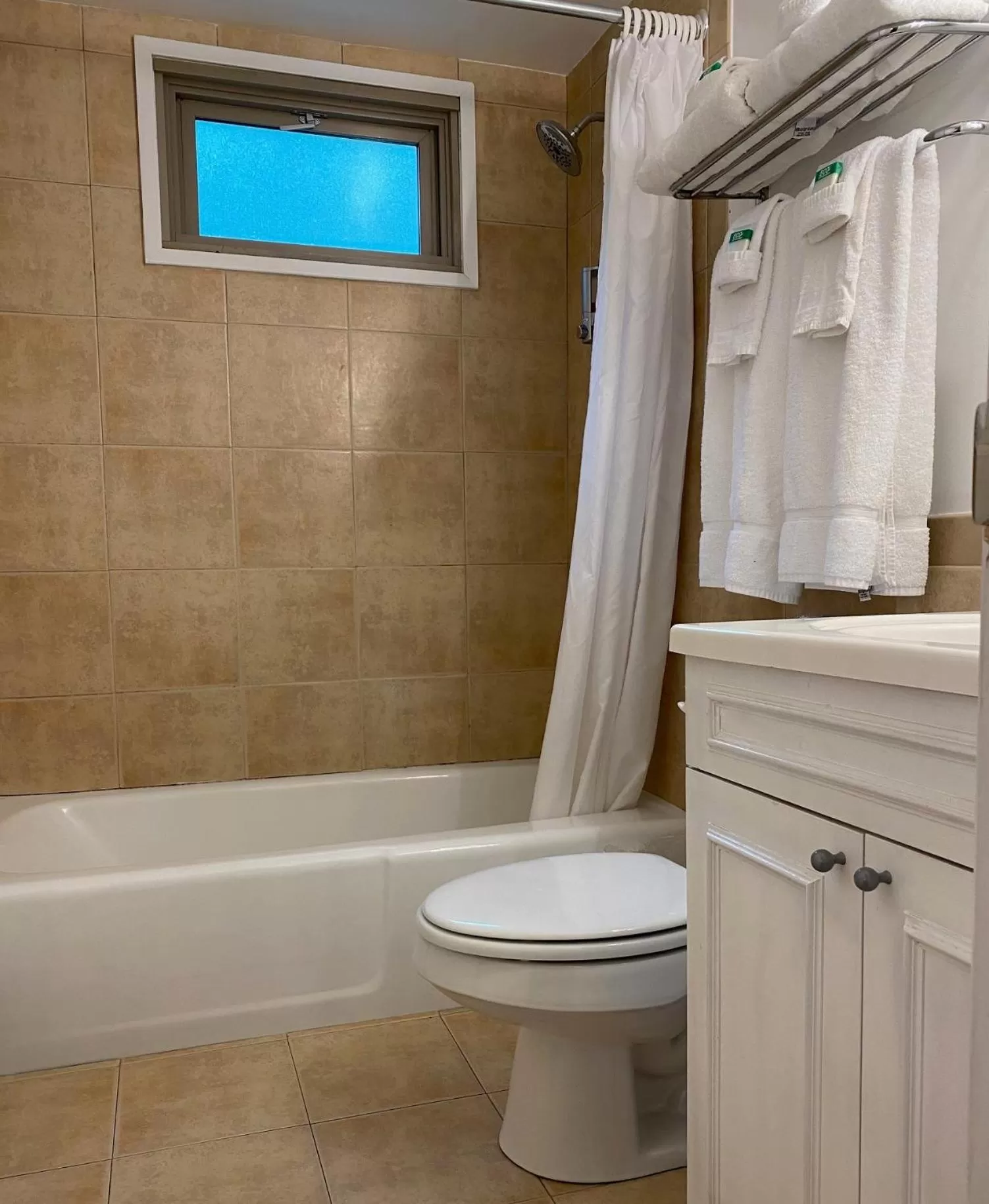 Catskill Seasons Inn