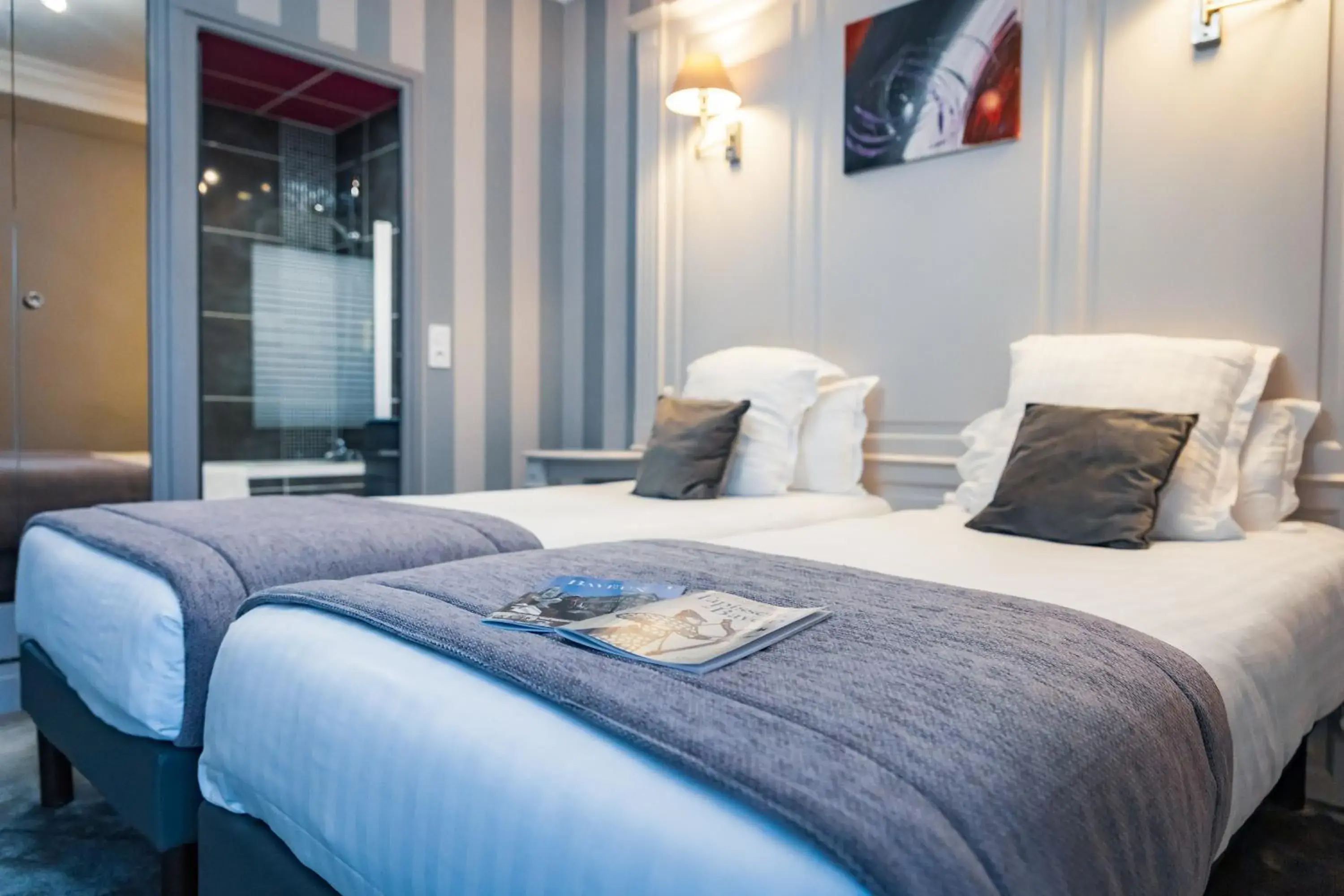 Superior Twin Room in Grand Hôtel du Luxembourg & Spa Superior Twin Room in Grand Hôtel du Luxembourg & Spa