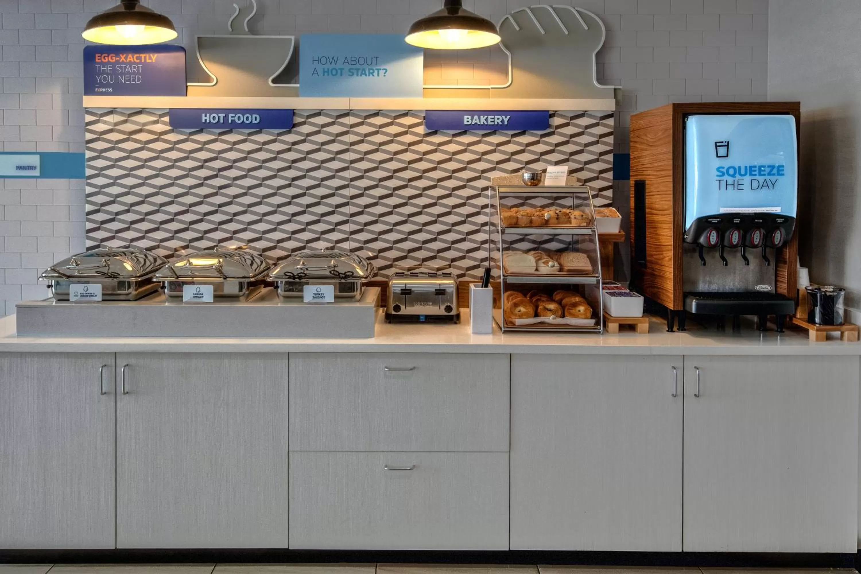 Breakfast in Holiday Inn Express & Suites Cookeville by IHG