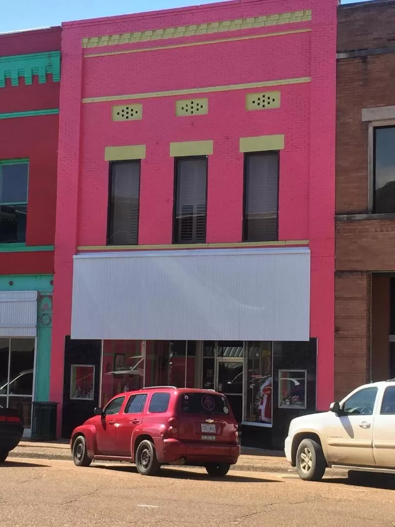 The Main Street Hotel