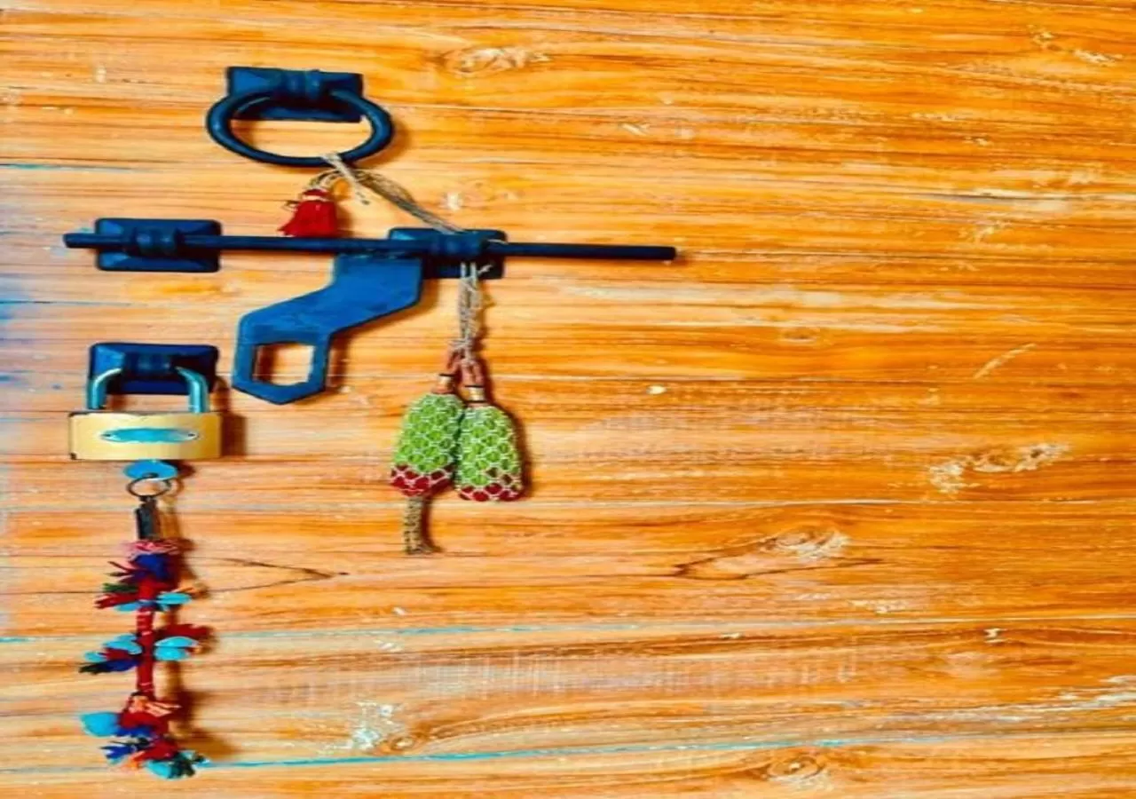 Decorative detail in The Secret House - Adults Only