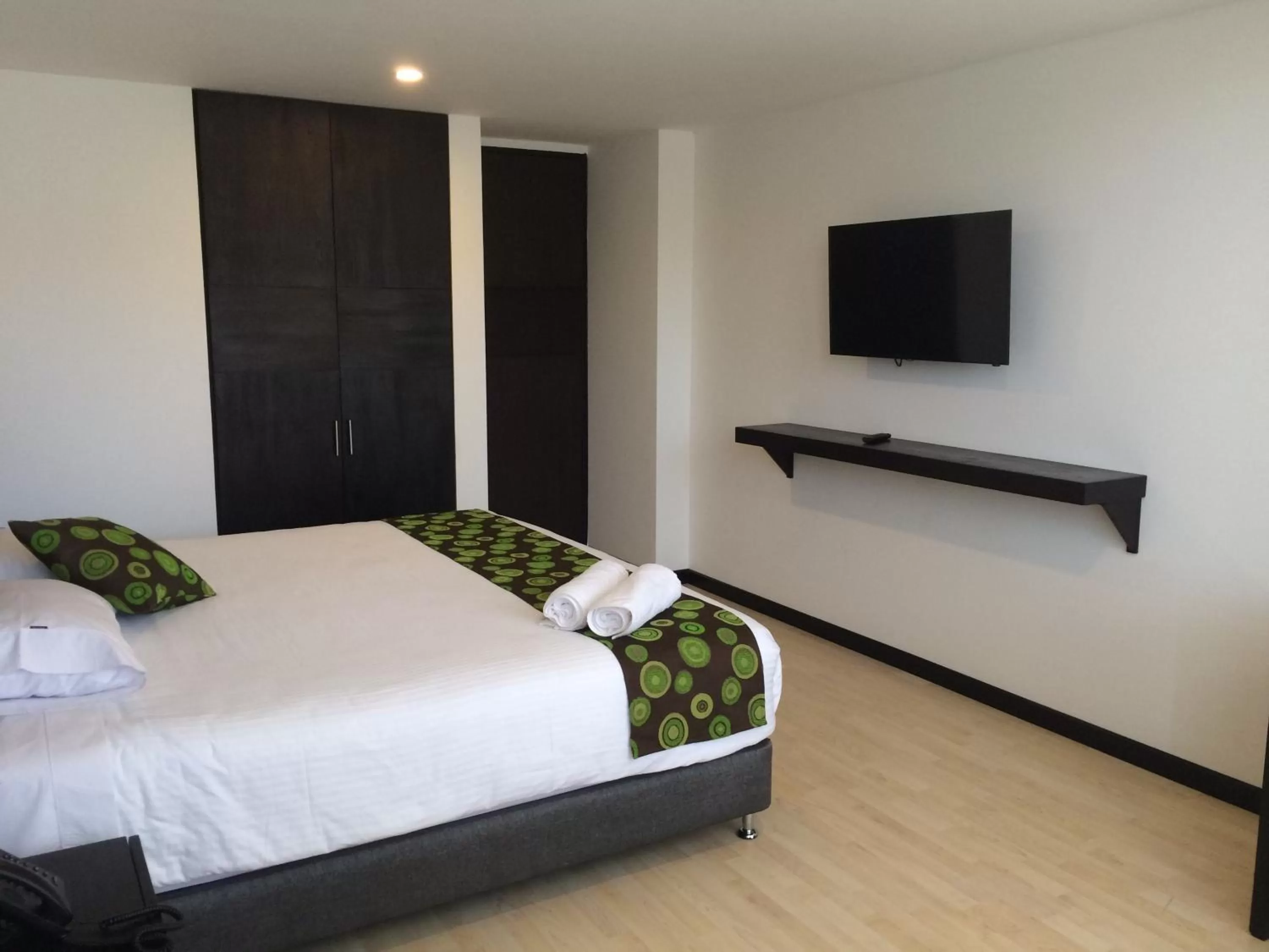 Bedroom, Bed in Hotel H53