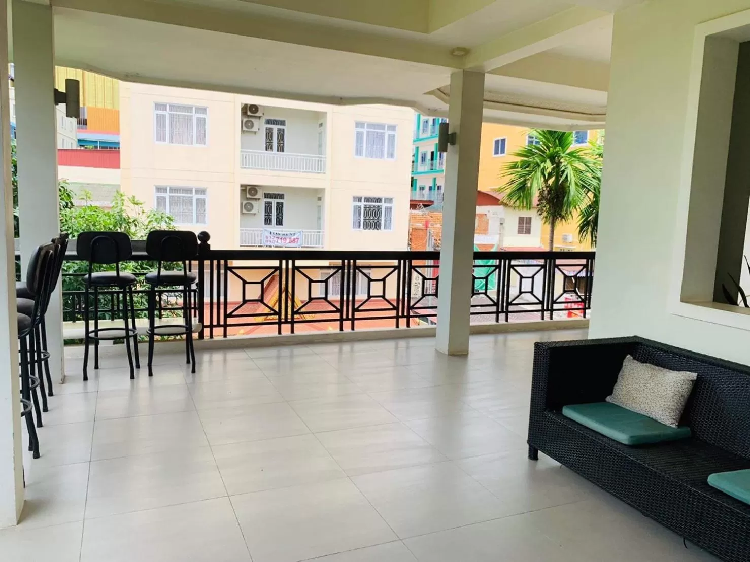 Patio in Bamboo9 Boutique