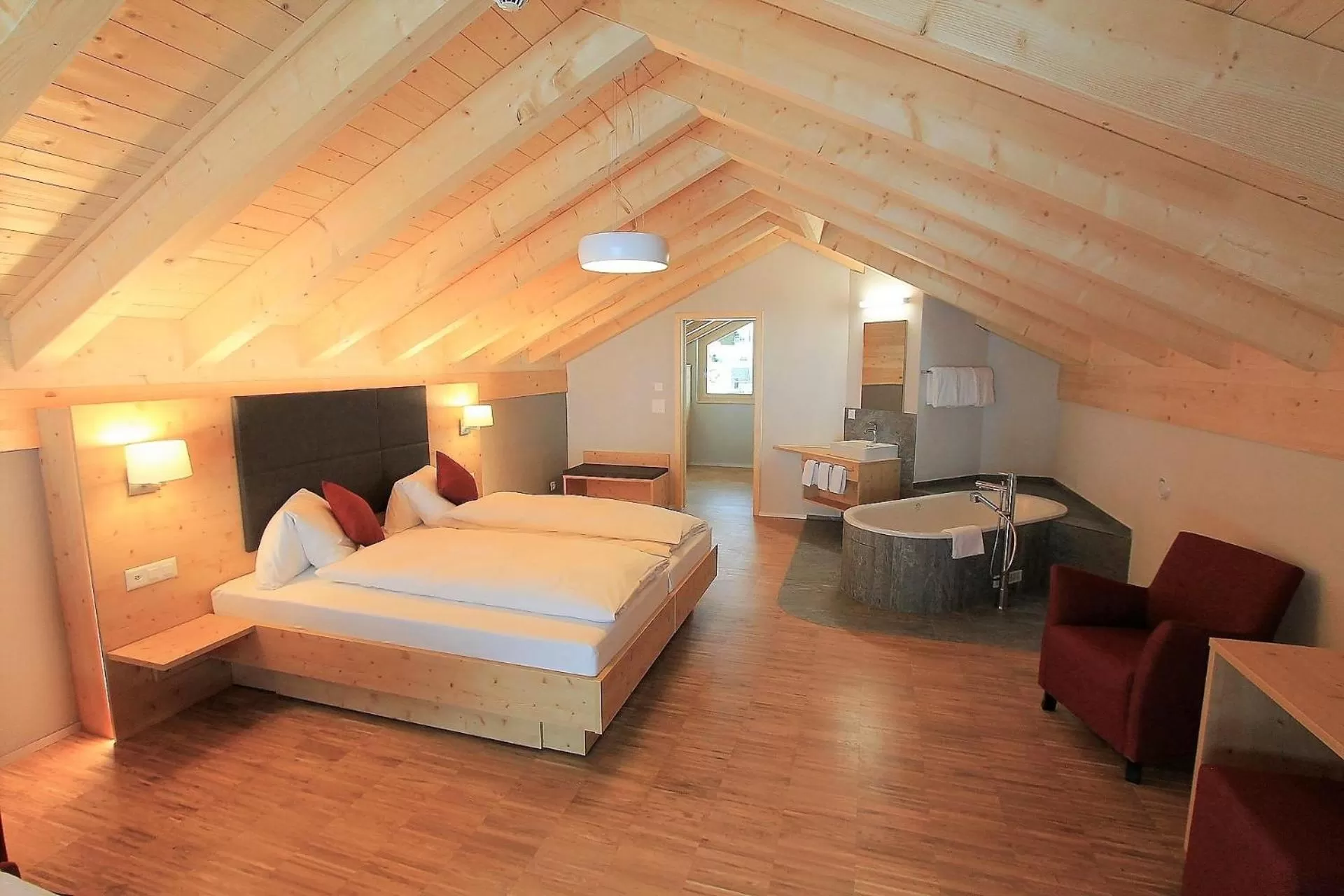 Photo of the whole room, Bed in Hotel Espen