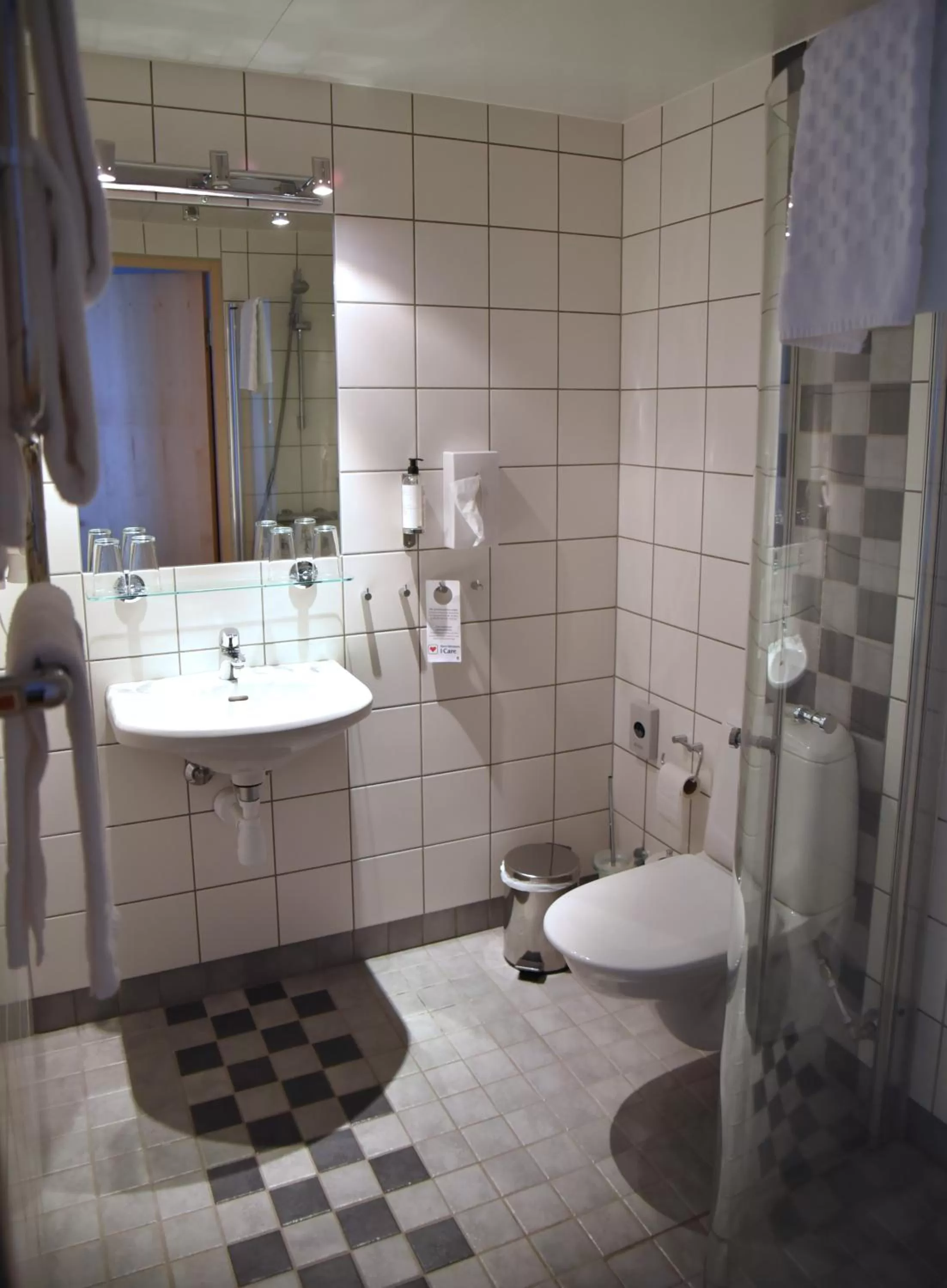 Shower in Hotell Årjäng