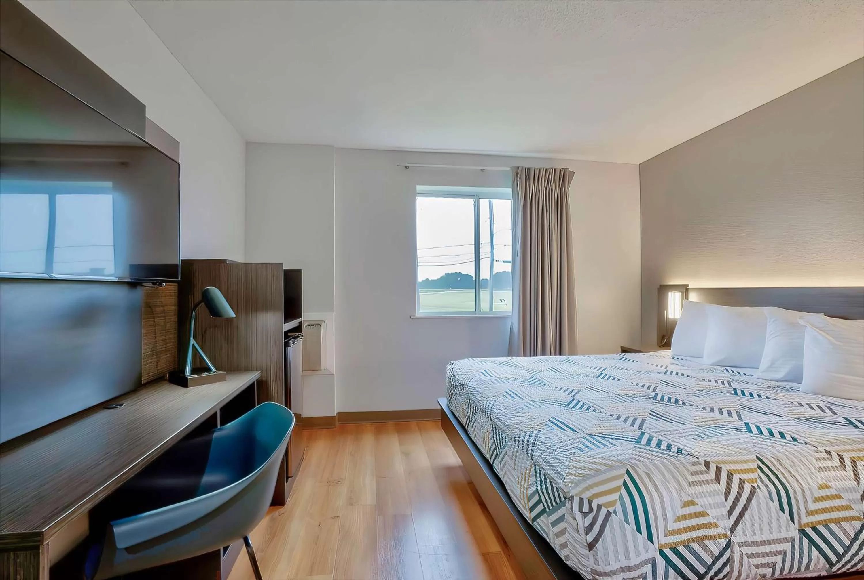 Bedroom, Bed in Motel 6-Denison, TX