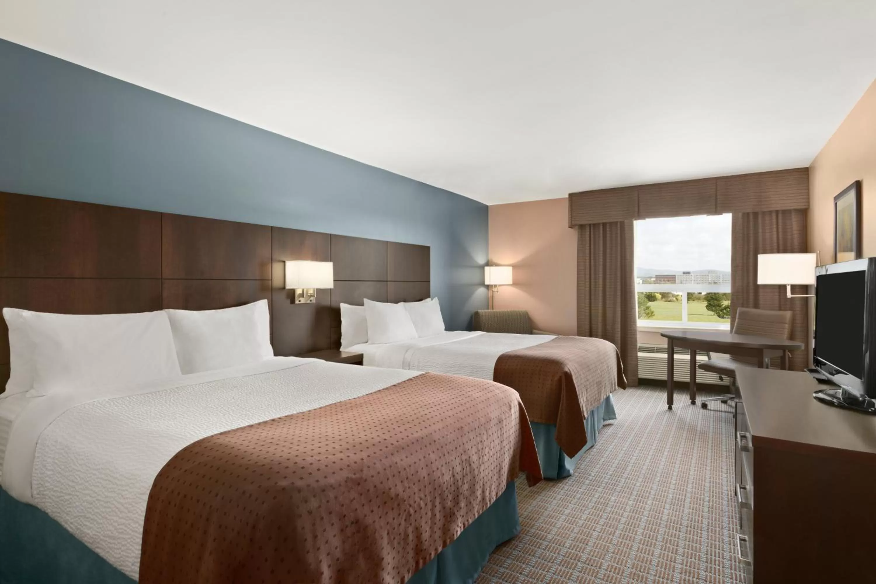 Day, Bed in Days Inn by Wyndham Stephenville