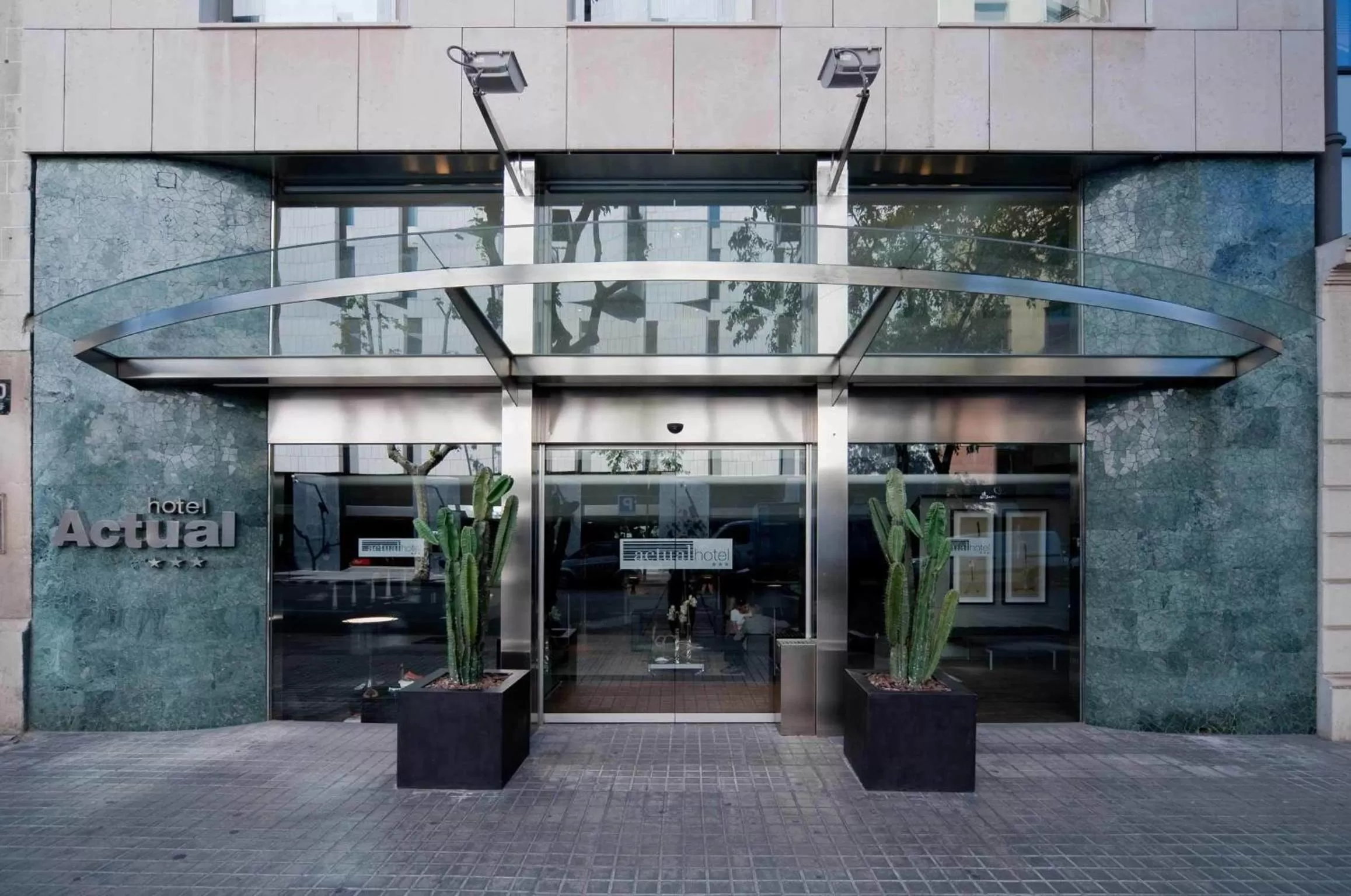 Facade/entrance in Hotel Actual