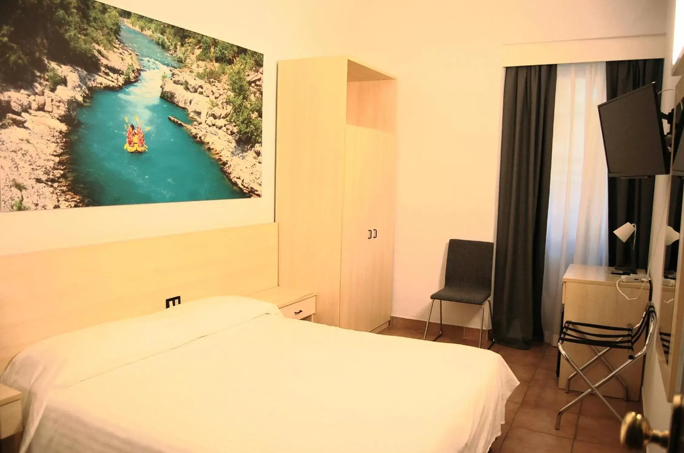 Single Room in MA Hotel Single Room in MA Hotel