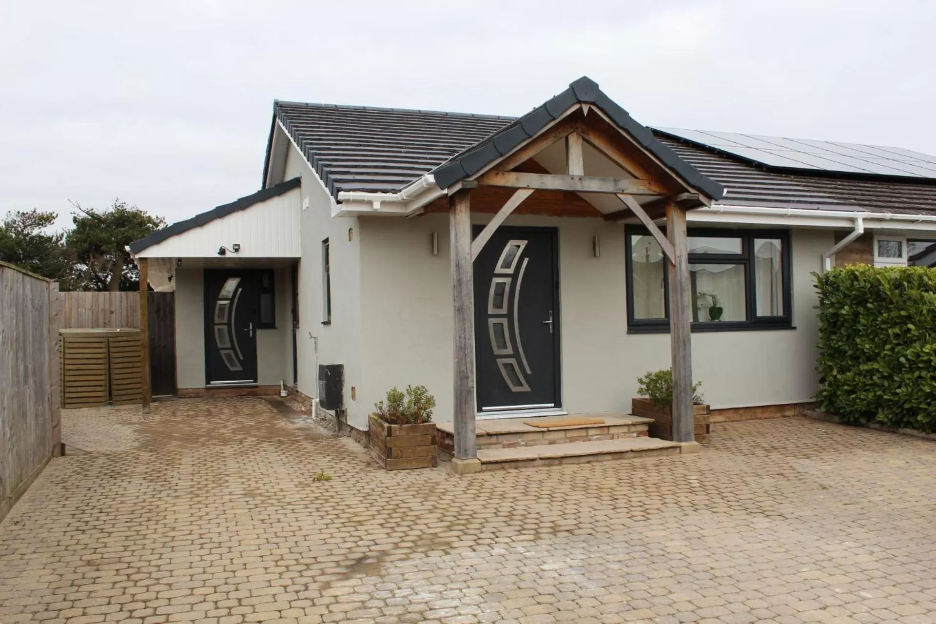 Property Building in Rokna