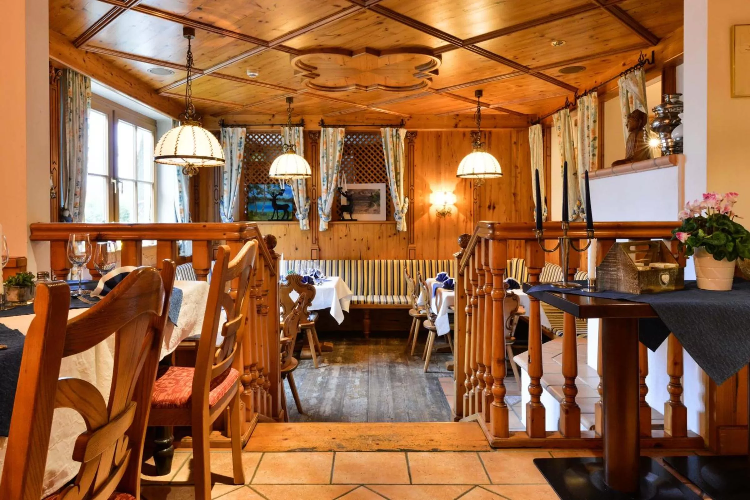 Restaurant/places to eat in Landhotel Huber am See