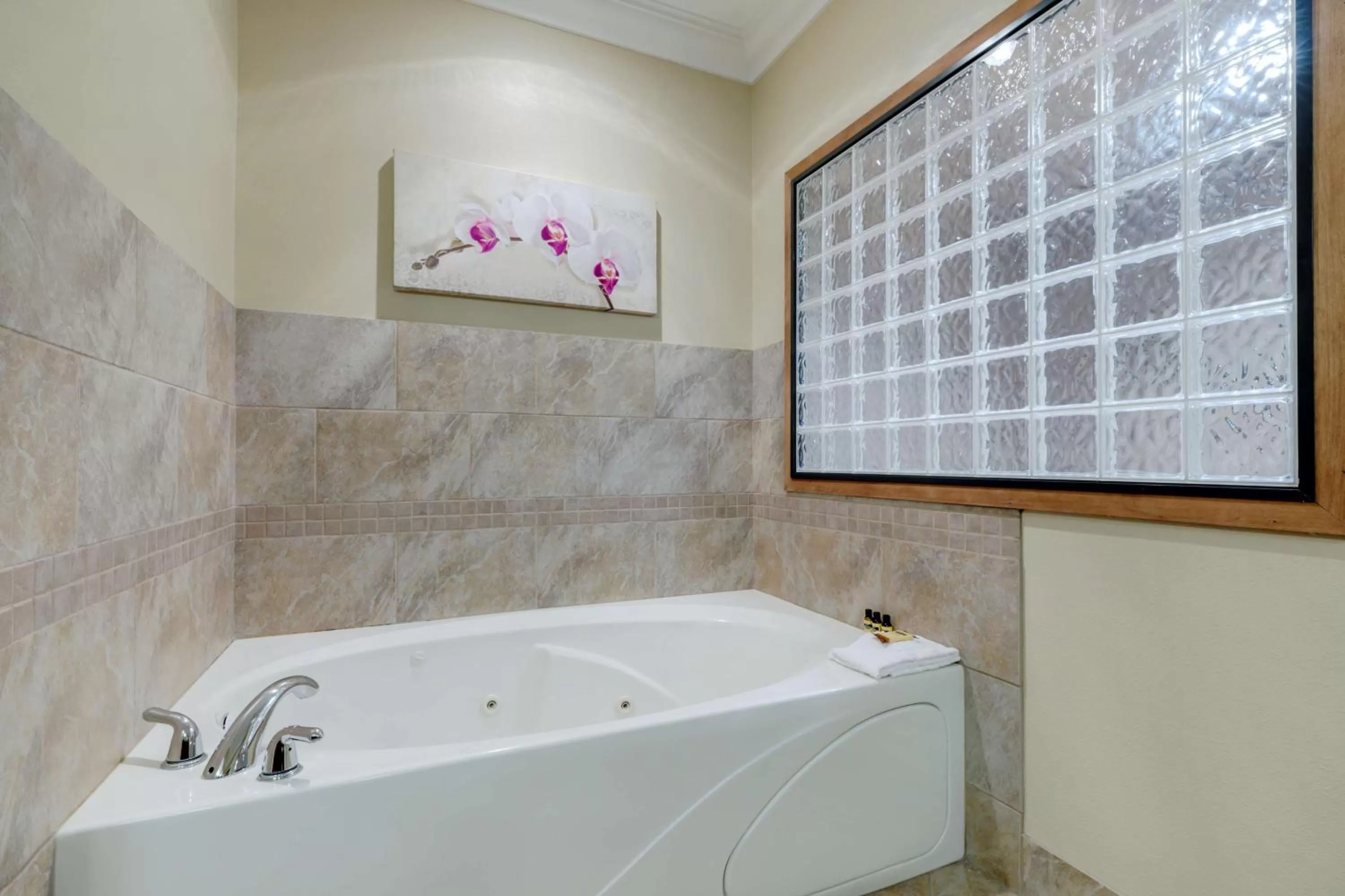 Bathroom in Best Western Plus Loveland Inn