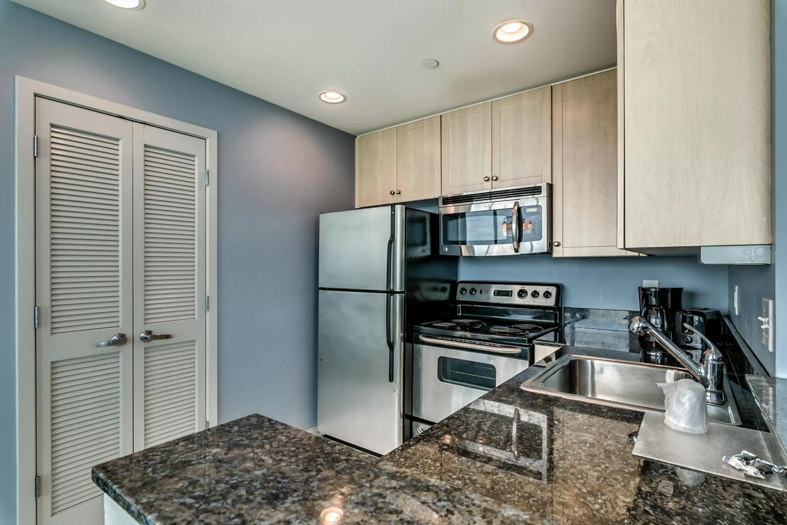 Kitchen or kitchenette in Oceans One Resort