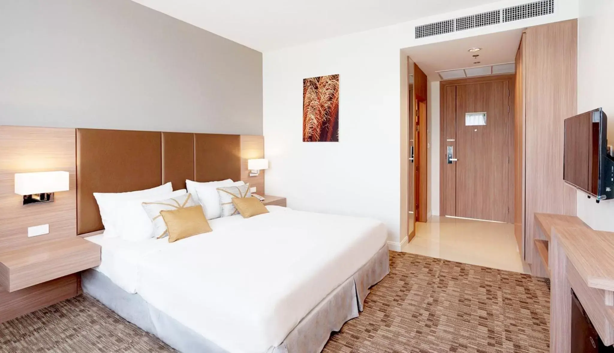 Executive Superior King Room - Non-Smoking in Grand Fortune Hotel Nakhon Si Thammarat Executive Superior King Room - Non-Smoking in Grand Fortune Hotel Nakhon Si Thammarat