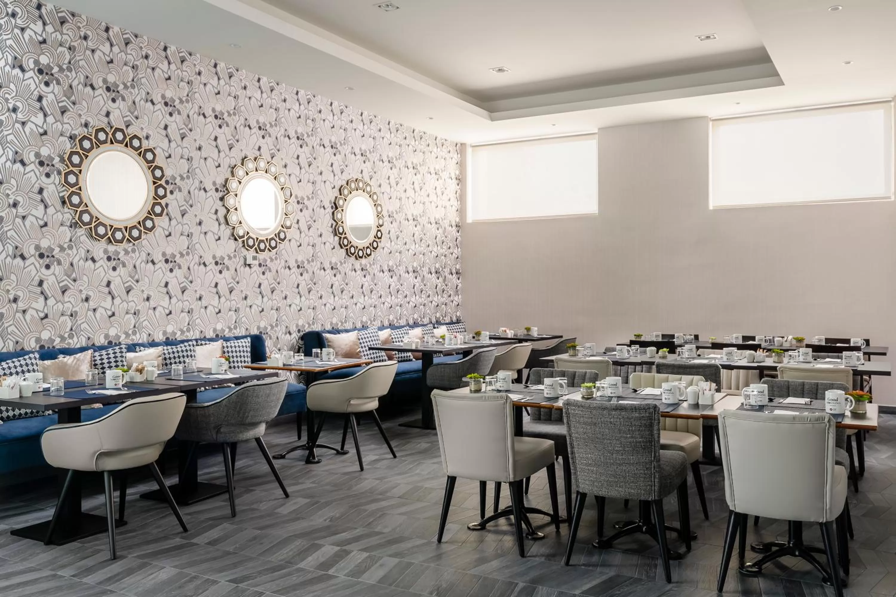 Restaurant/places to eat in Exe Parc del Vallés