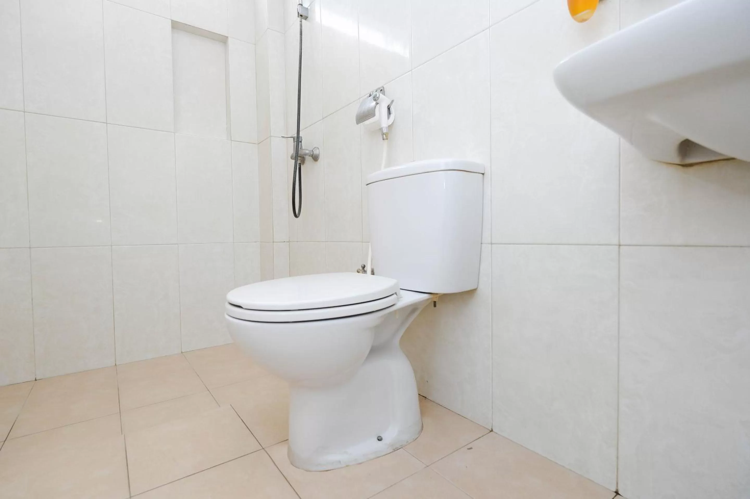 Bathroom in Arya Graha Semarang