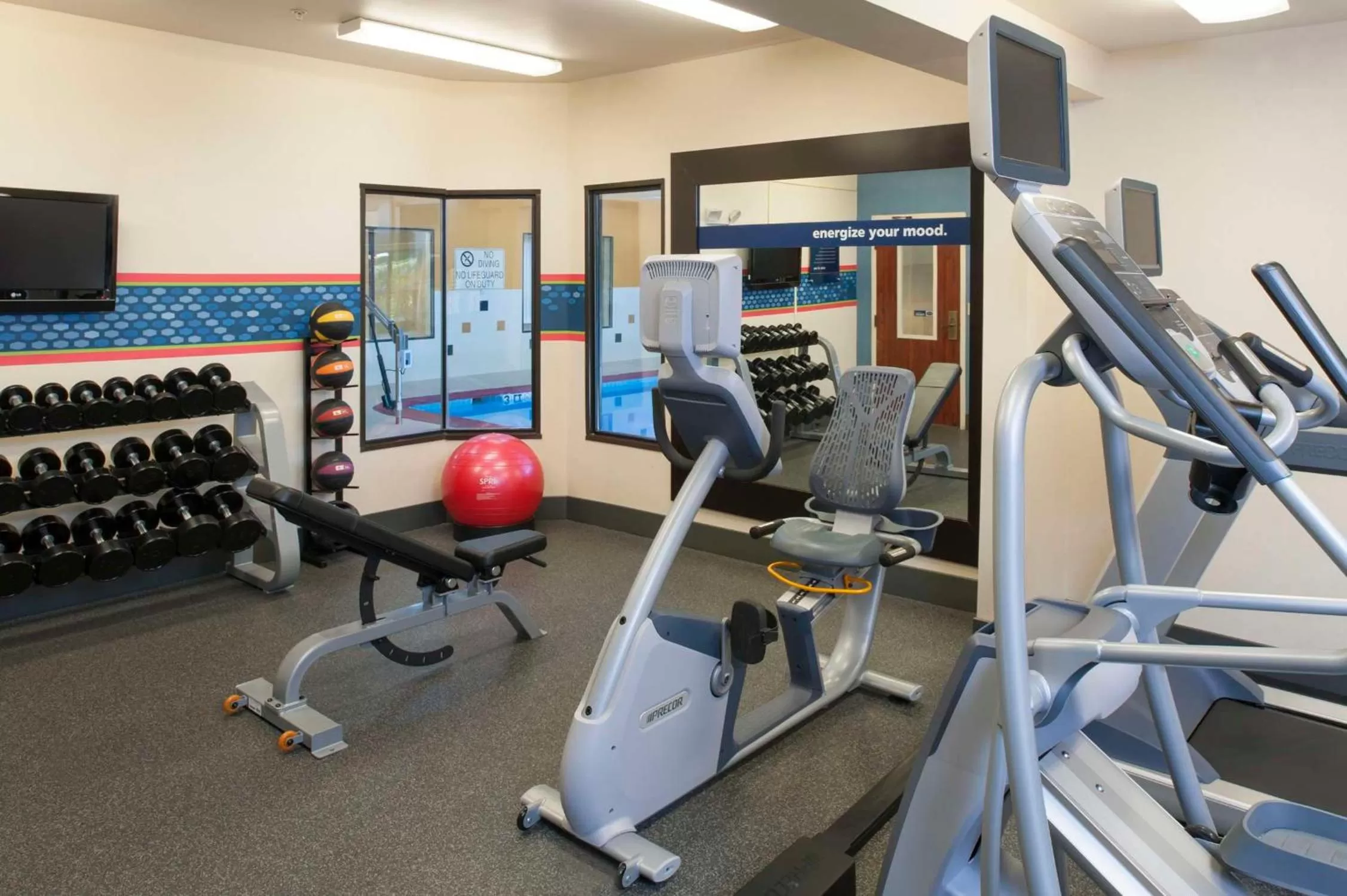 Fitness centre/facilities in Hampton Inn & Suites South Bend