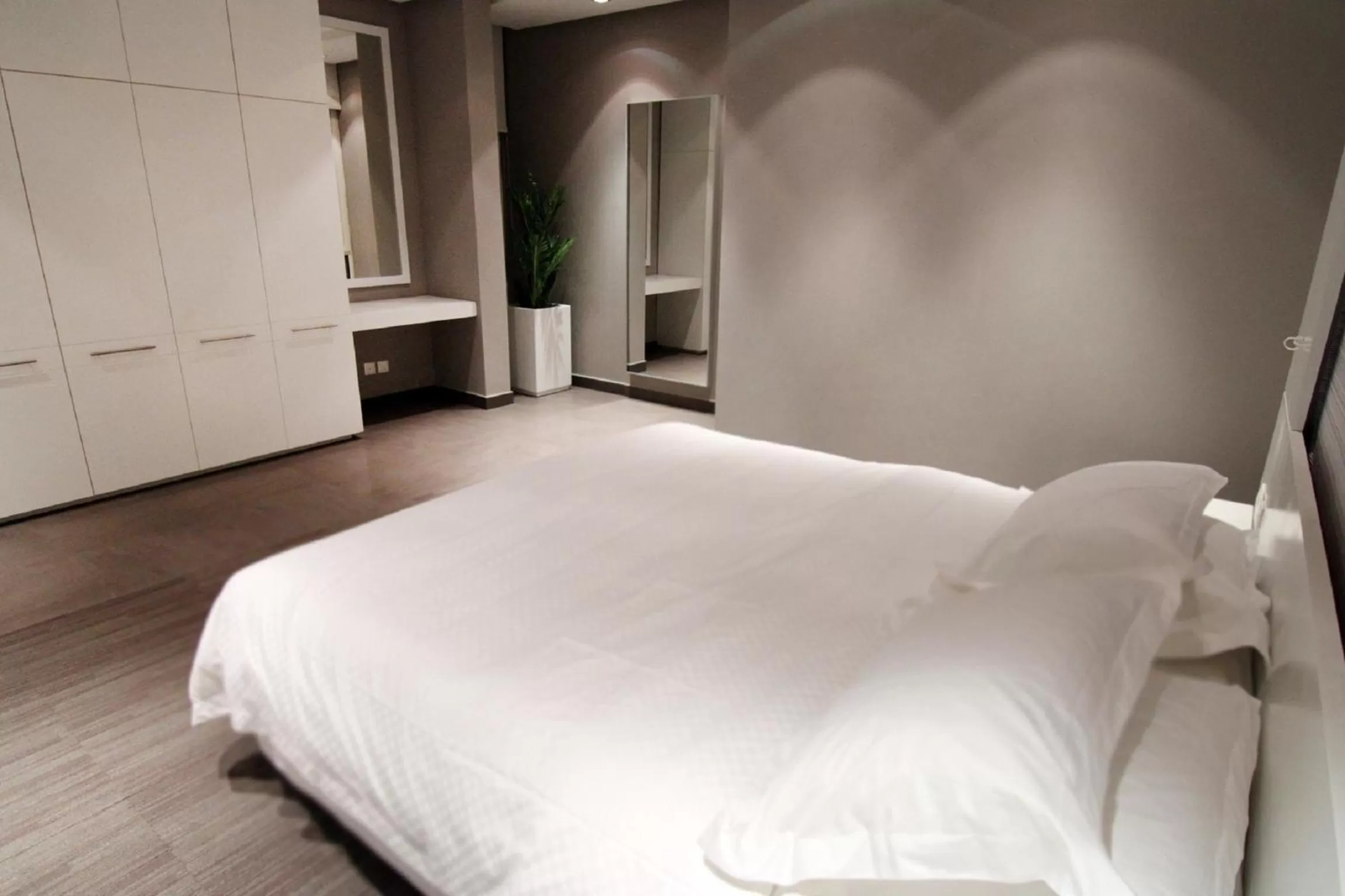 Bedroom, Bed in Rafa Hotel Apart