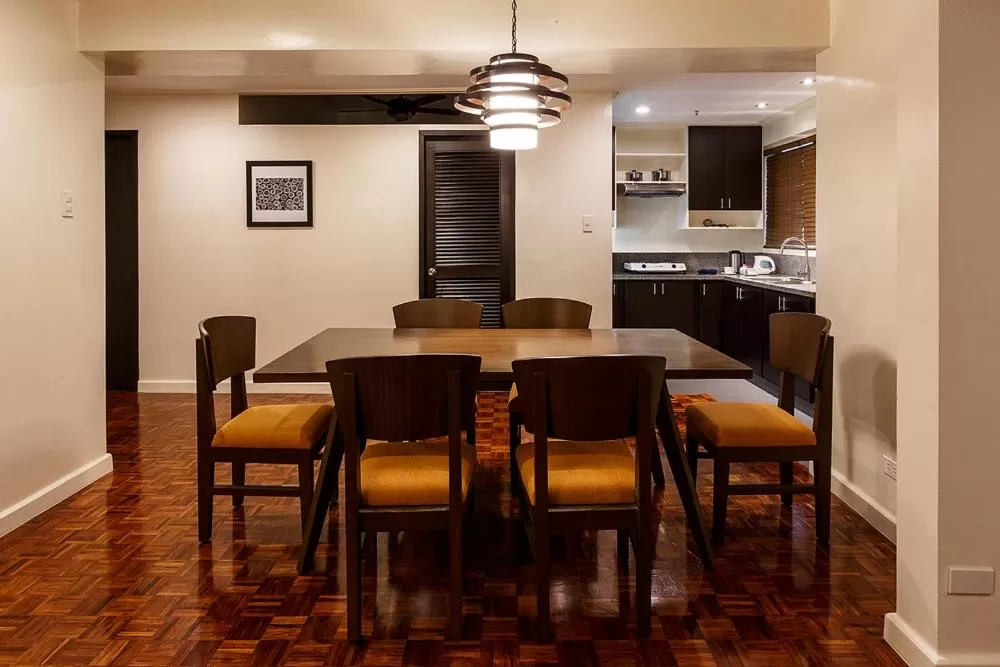 Kitchen or kitchenette in Copacabana Apartment Hotel