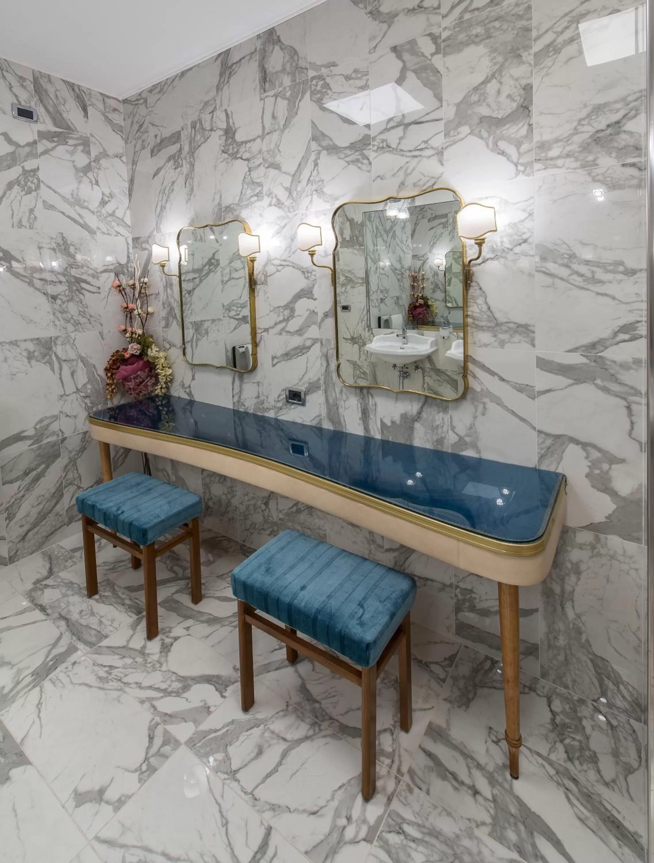 Business facilities in Bettoja Hotel Mediterraneo