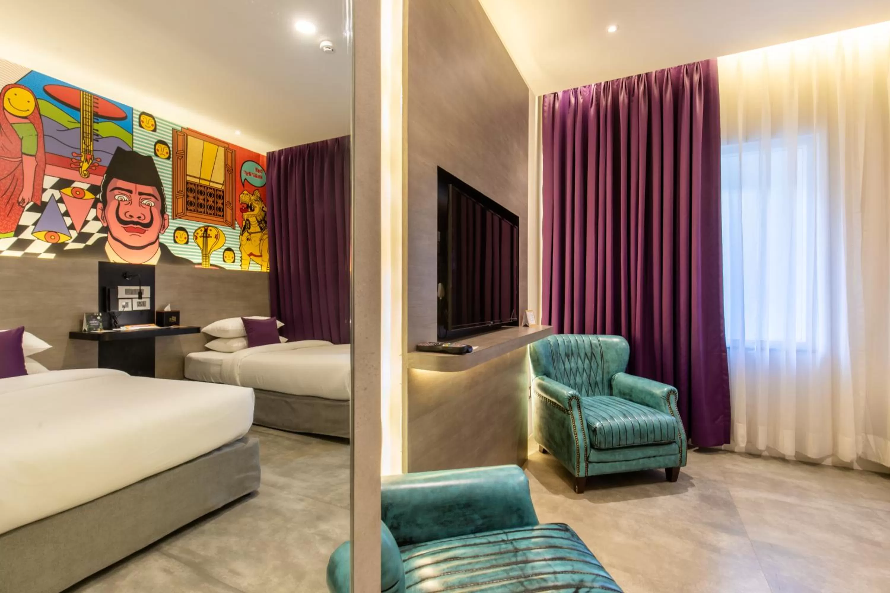 Photo of the whole room, Bed in Gaas BaasCo