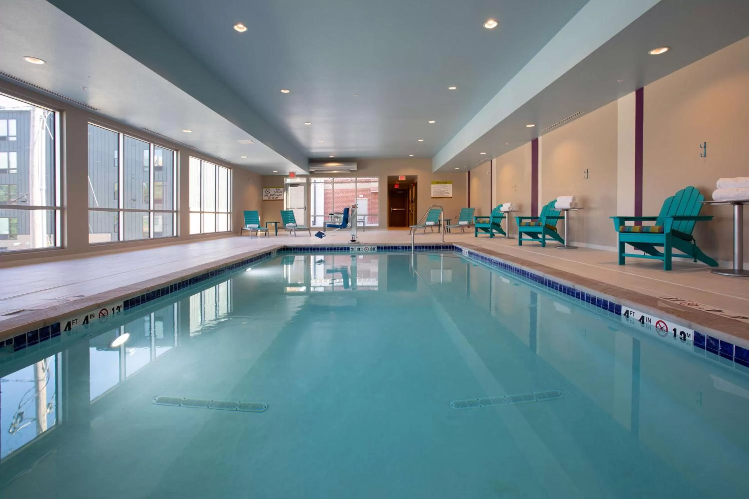 Pool view in Home2 Suites By Hilton Omaha Un Medical Ctr Area