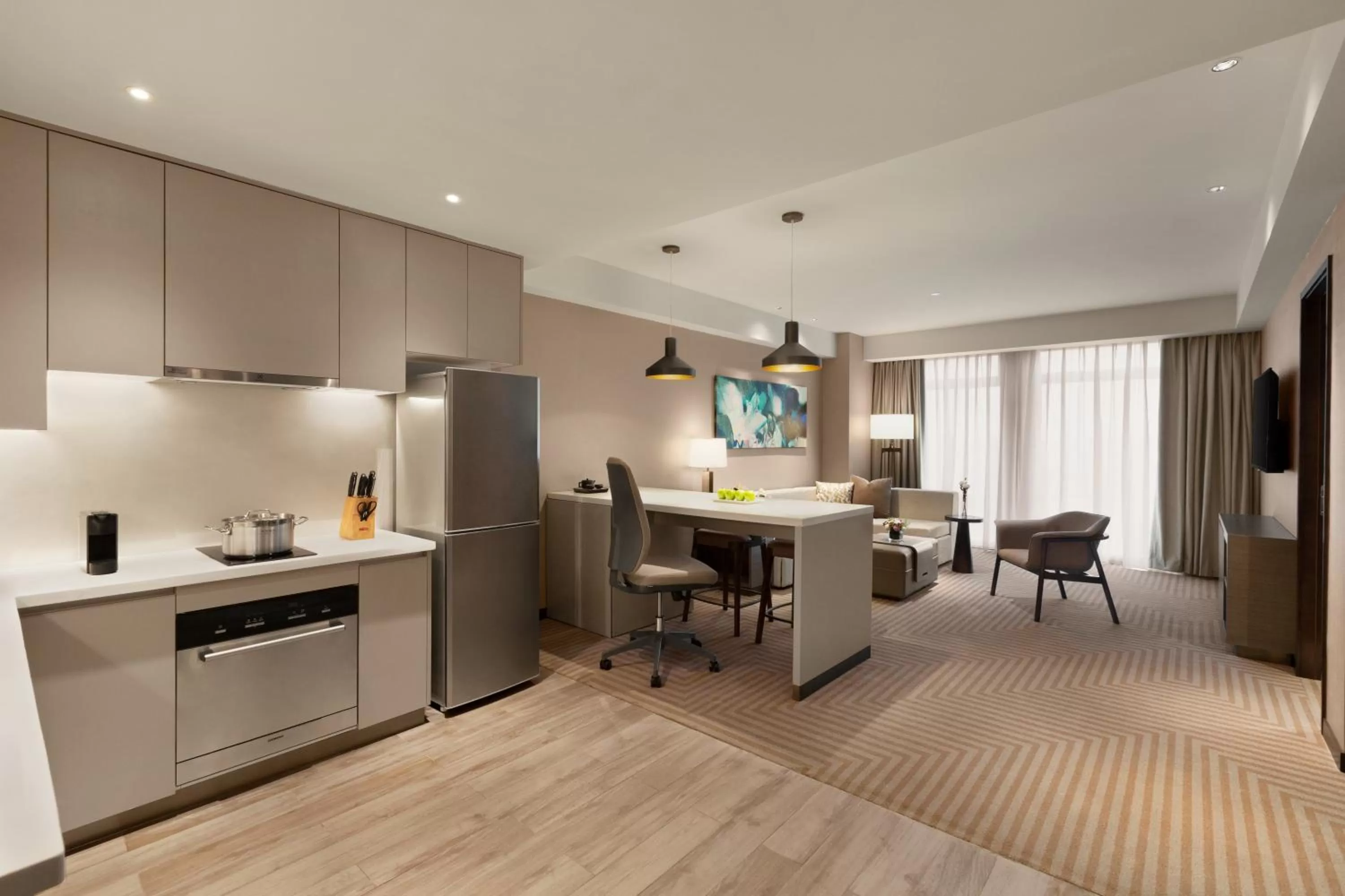 Kitchen or kitchenette in Hyatt House Chengdu Pebble Walk