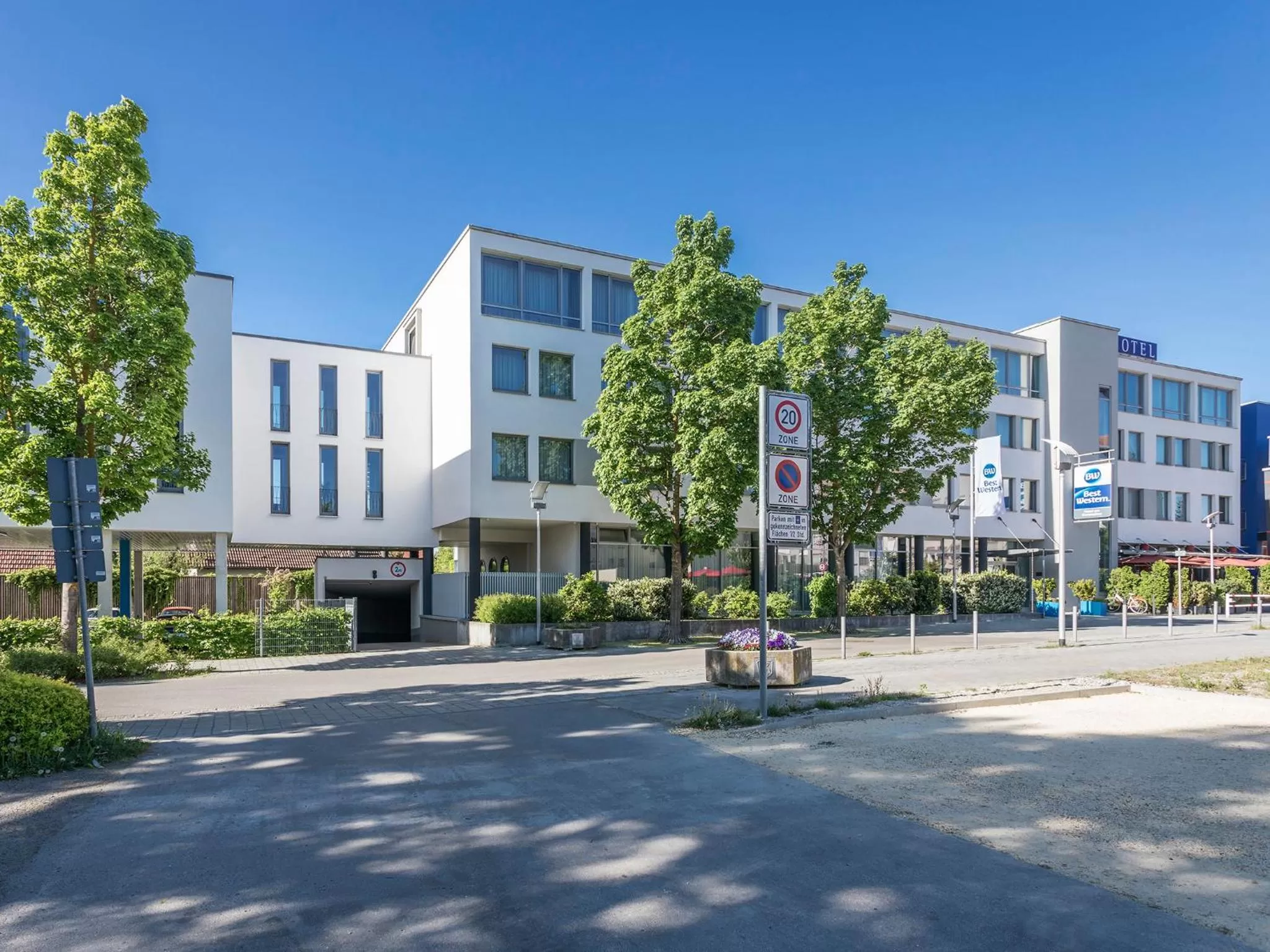 Property building in Best Western Hotel am Europaplatz