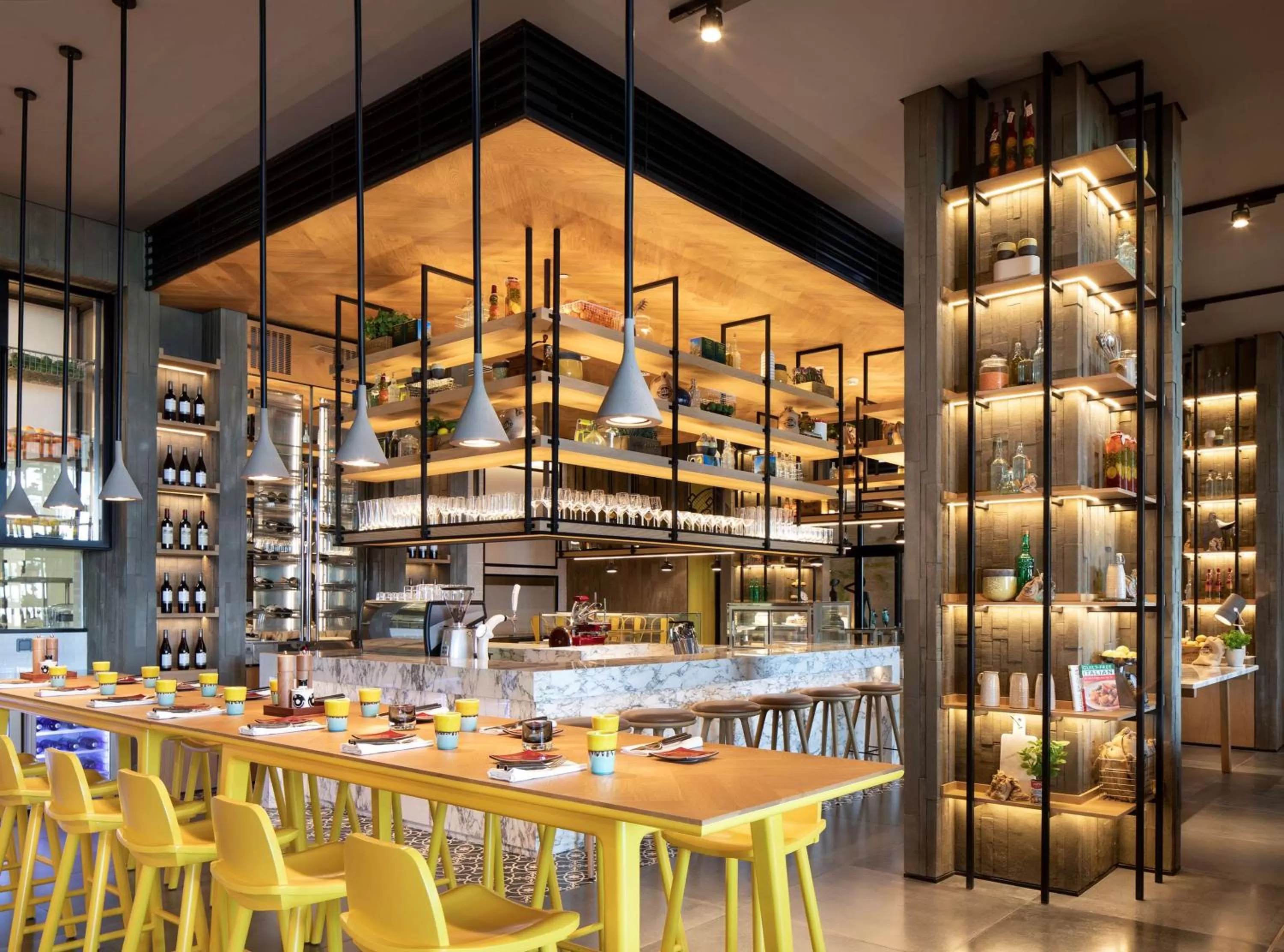 Lounge or bar in Grand Hyatt Abu Dhabi Hotel & Residences Emirates Pearl