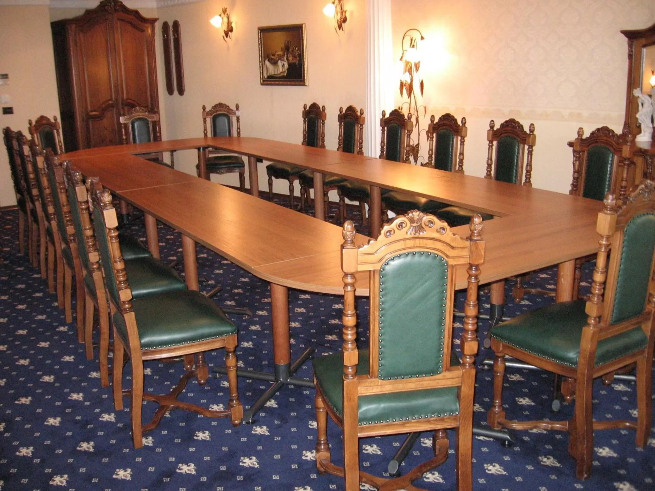 Business facilities in Grand Hotel London